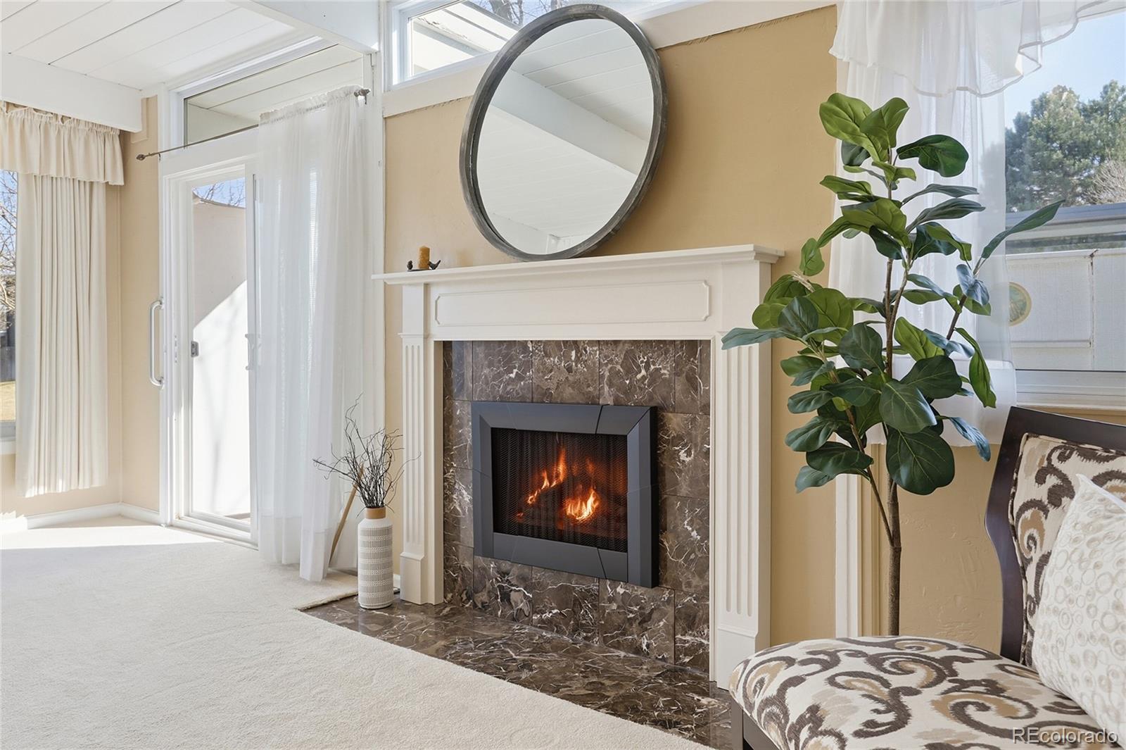 MLS Image #3 for 1703 s ivy street,denver, Colorado