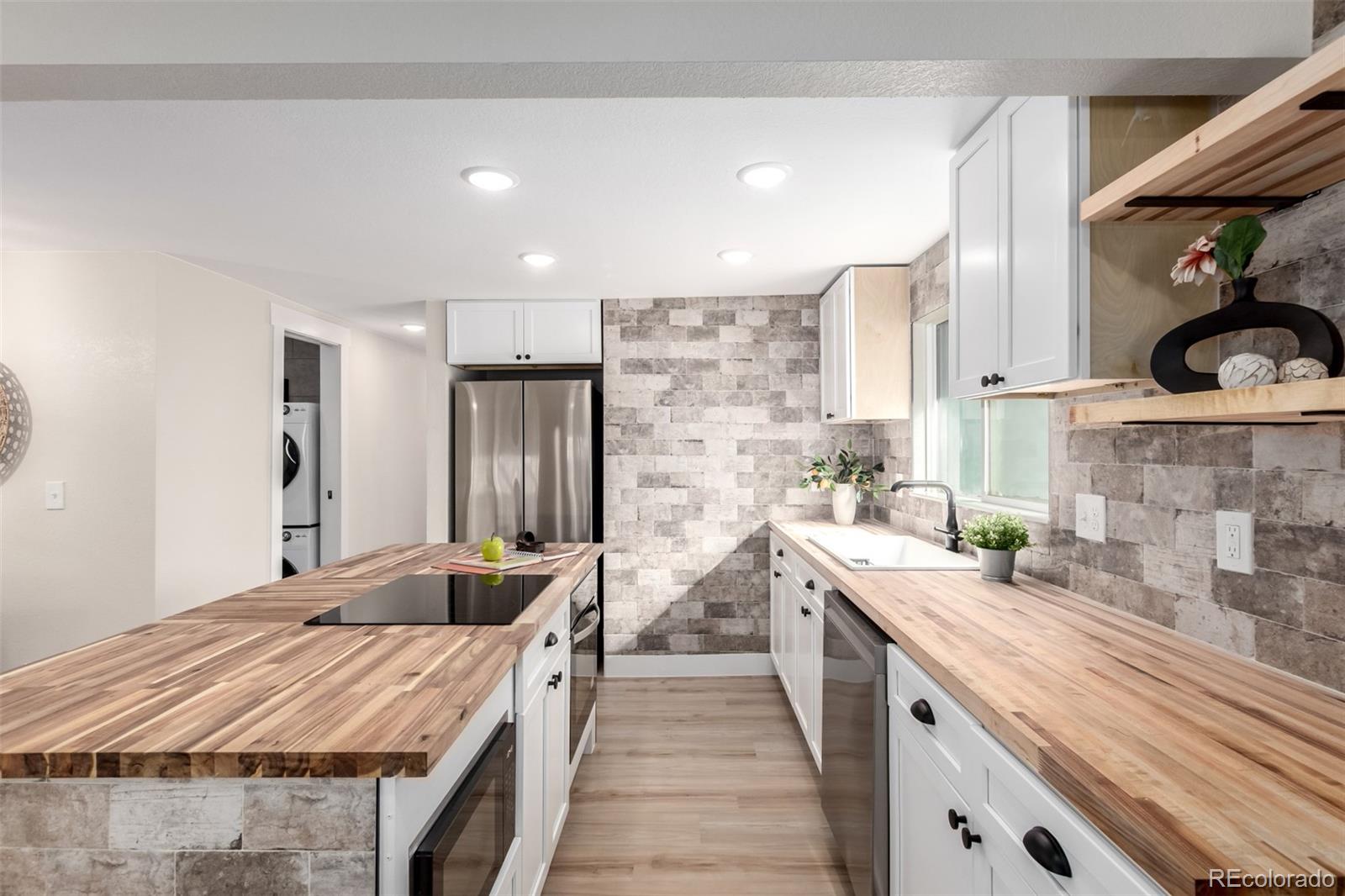 MLS Image #14 for 4836  king street,denver, Colorado