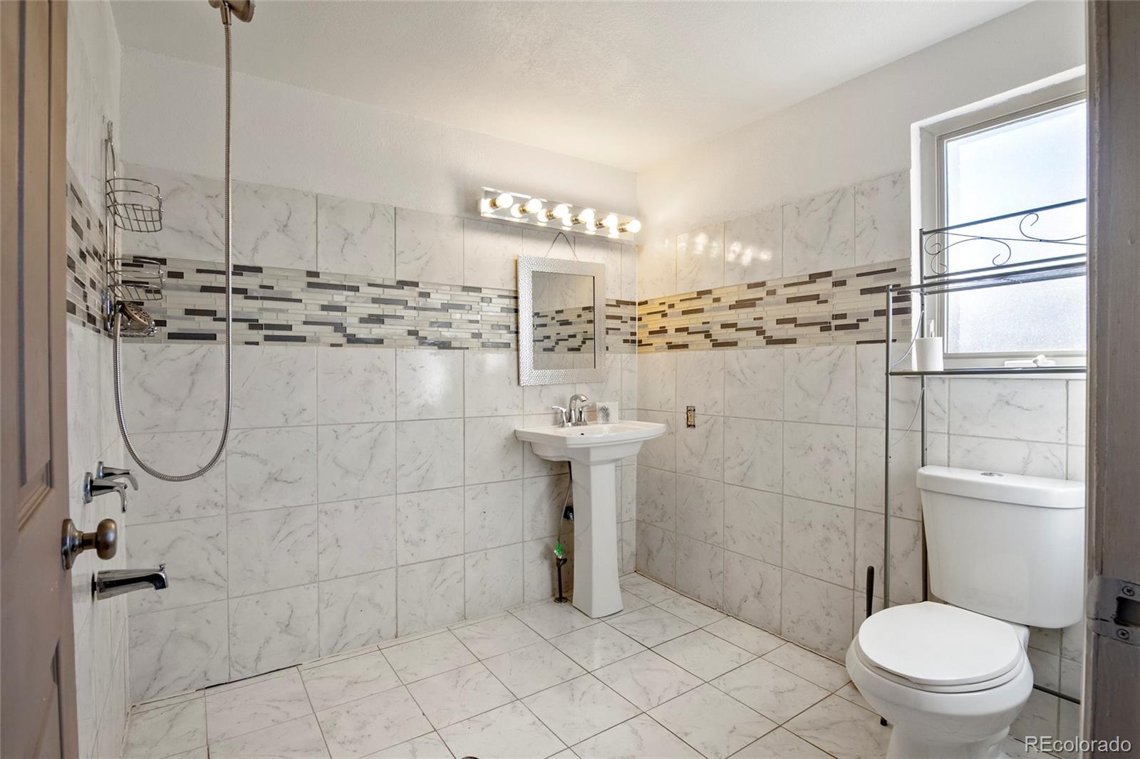 MLS Image #8 for 11189  melody drive,northglenn, Colorado