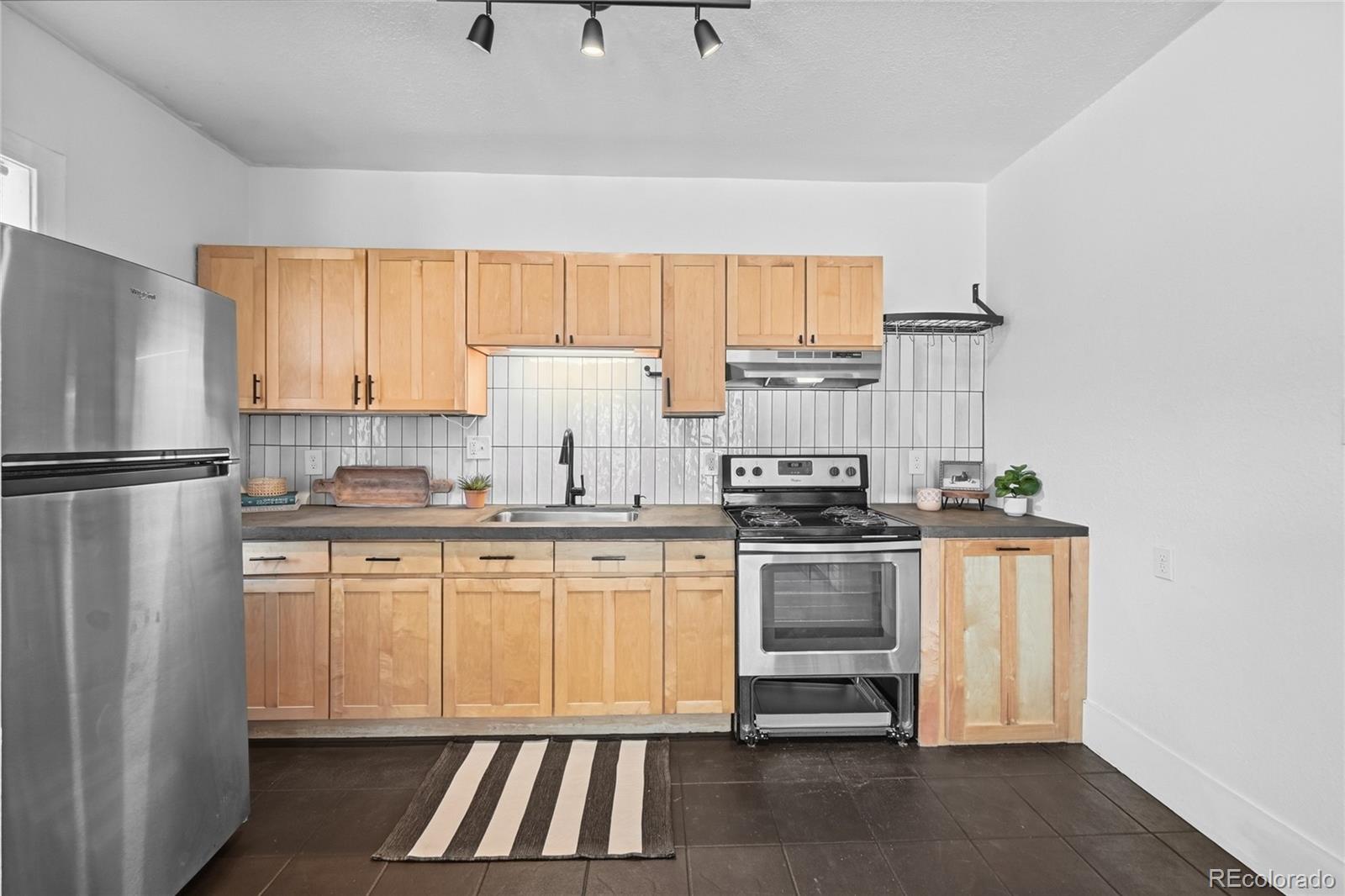 MLS Image #15 for 521 e 14th avenue,denver, Colorado