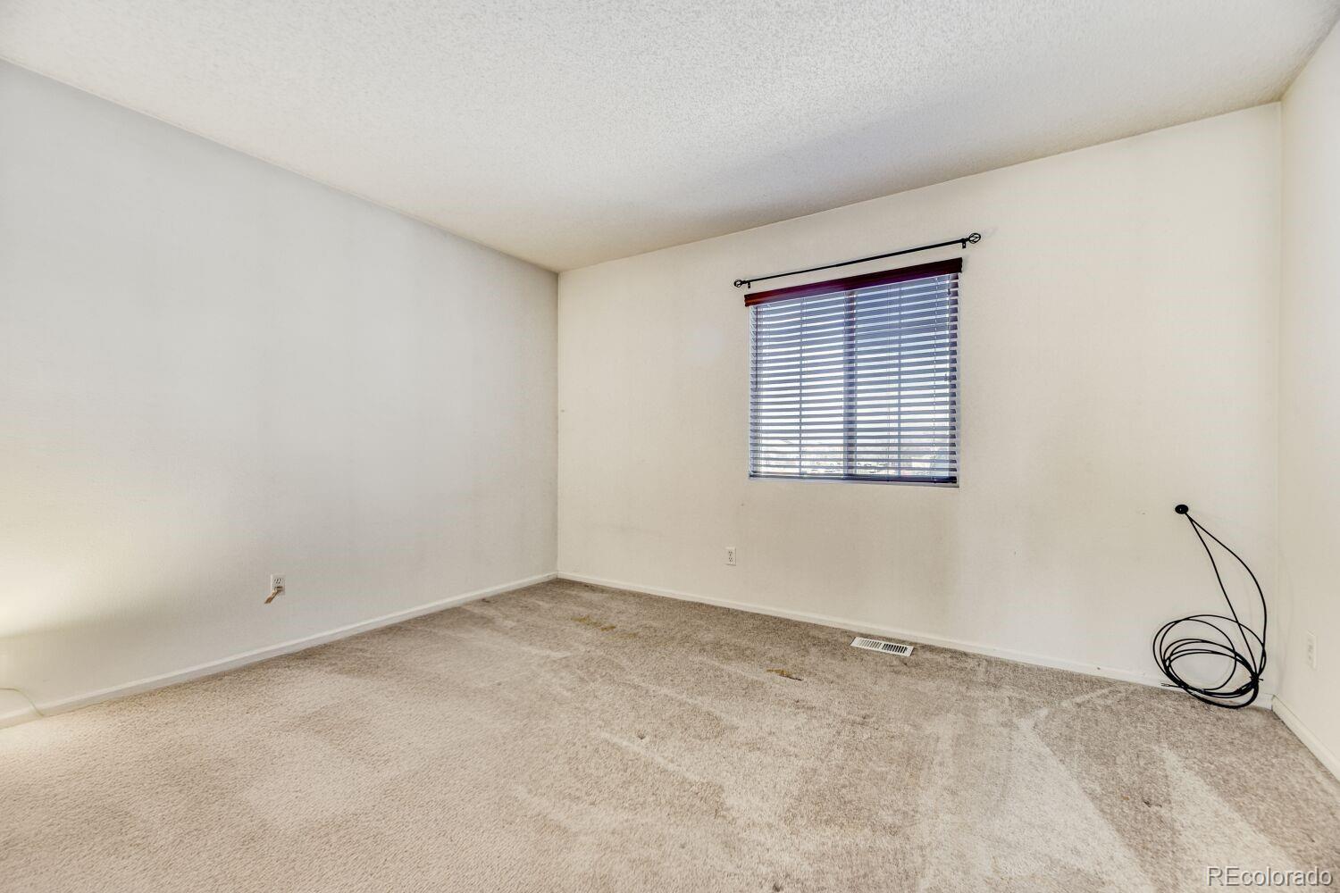 MLS Image #16 for 5093  helena court,denver, Colorado