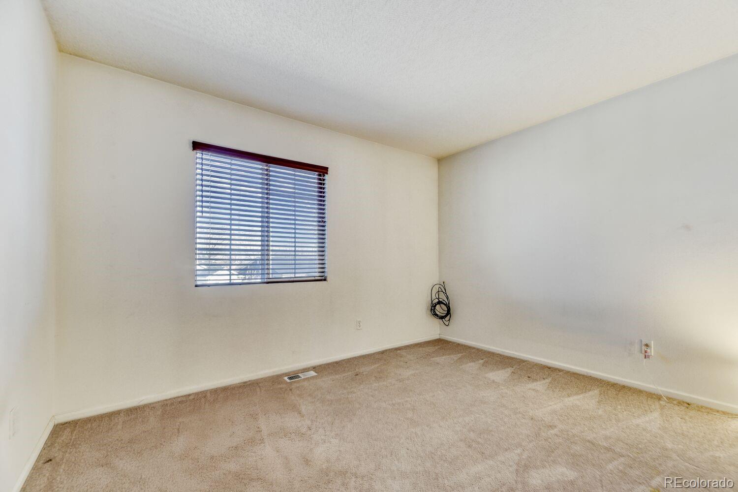 MLS Image #17 for 5093  helena court,denver, Colorado