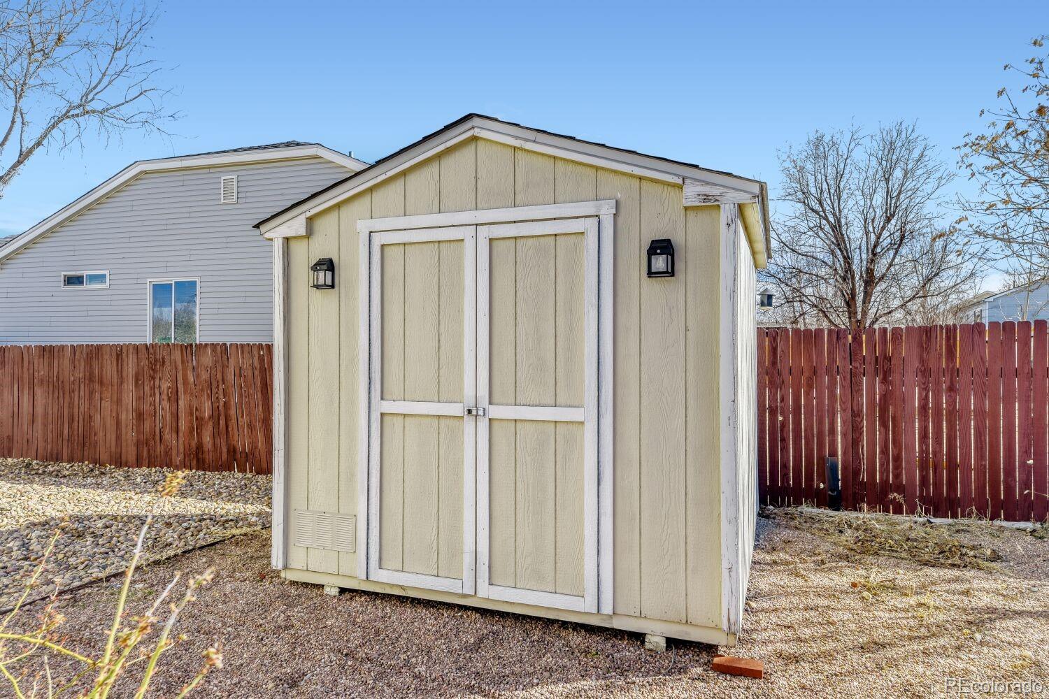 MLS Image #27 for 5093  helena court,denver, Colorado