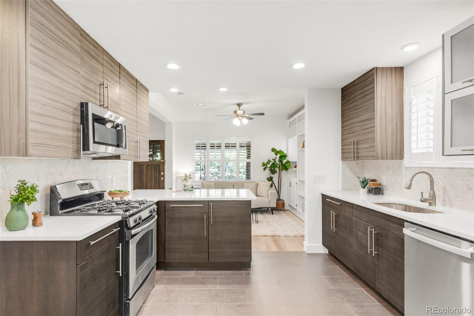 MLS Image #16 for 3080 w clyde place,denver, Colorado