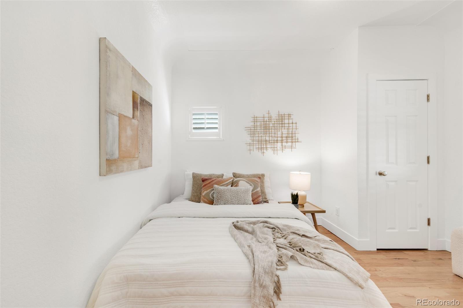 MLS Image #18 for 3080 w clyde place,denver, Colorado