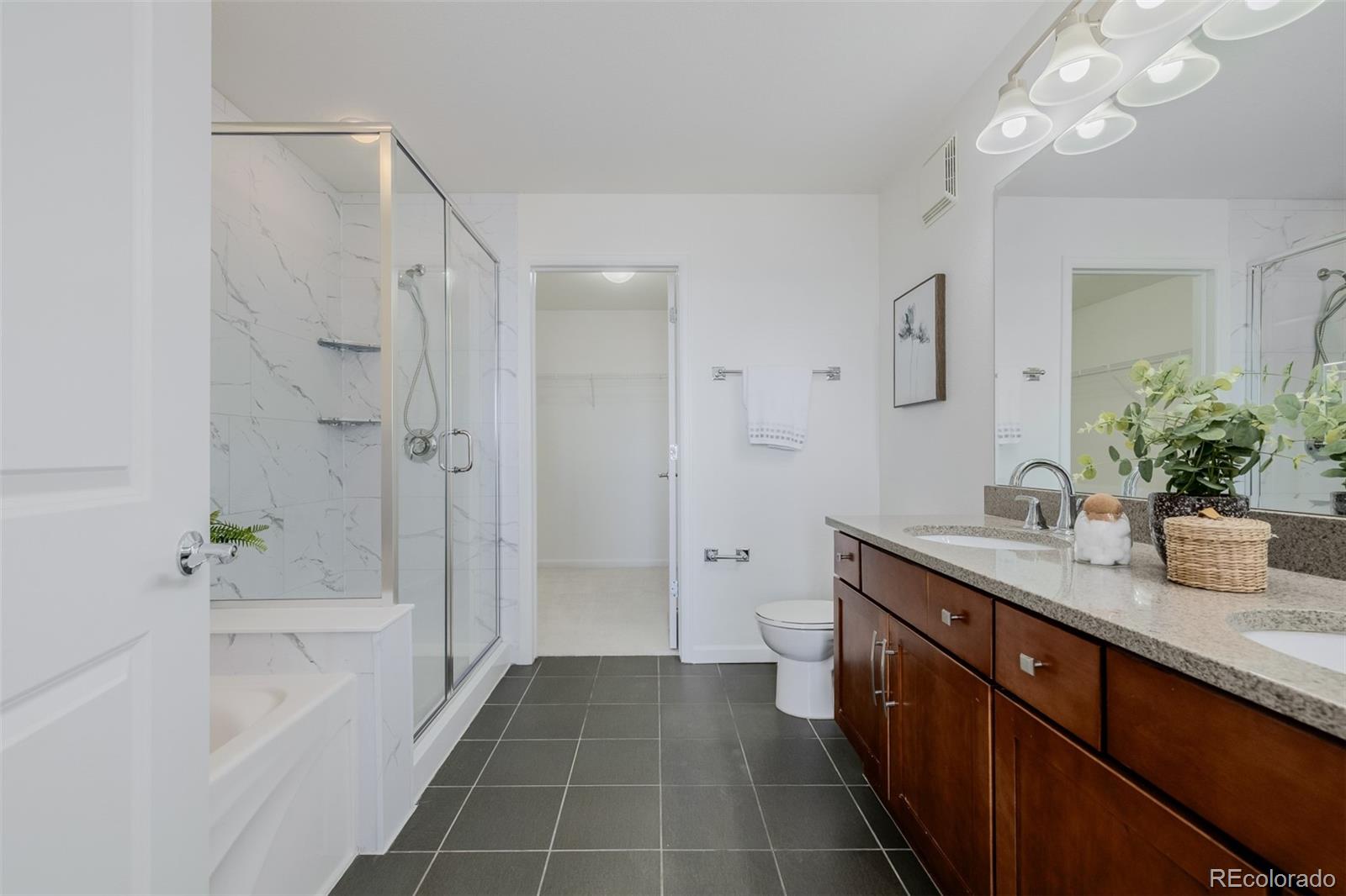 MLS Image #17 for 8165 e lowry boulevard 209,denver, Colorado