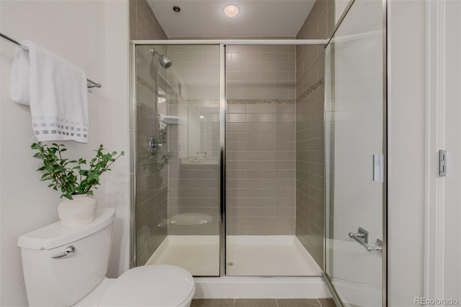 MLS Image #26 for 8165 e lowry boulevard 209,denver, Colorado