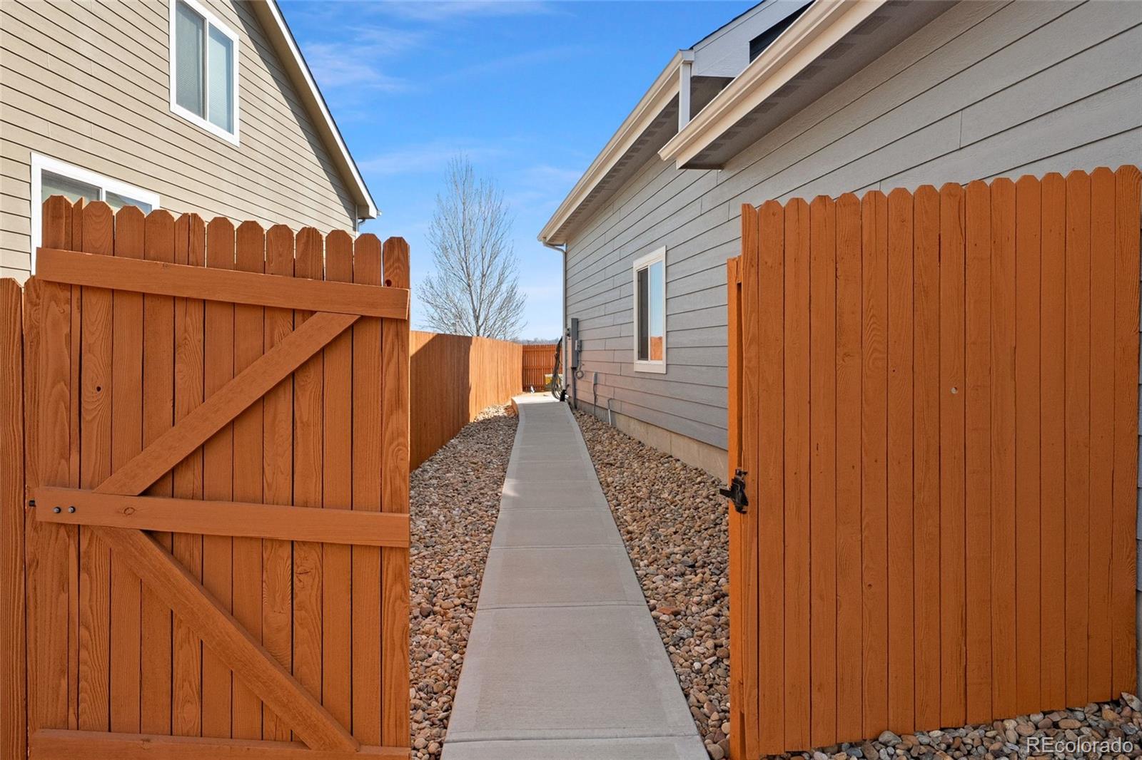 MLS Image #35 for 510  marquiss court,dacono, Colorado