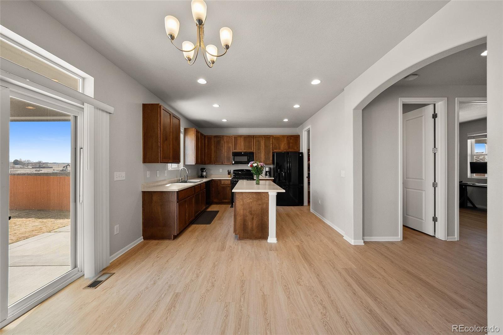 MLS Image #5 for 510  marquiss court,dacono, Colorado