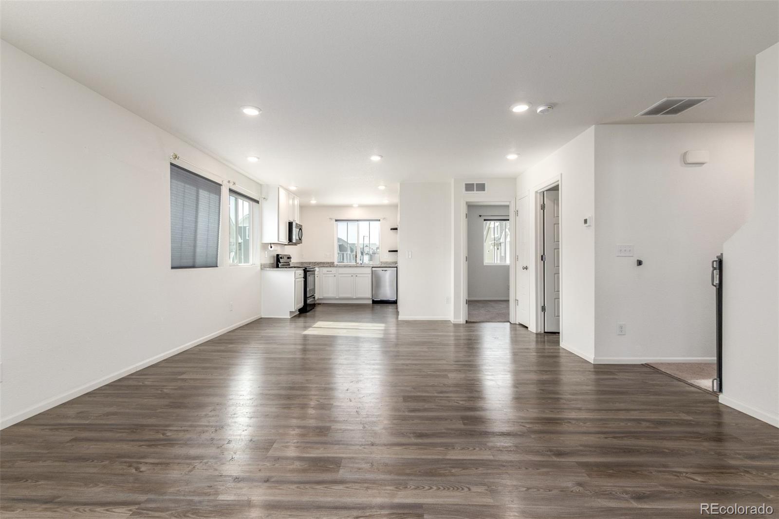 MLS Image #7 for 18667 e 54th place,denver, Colorado