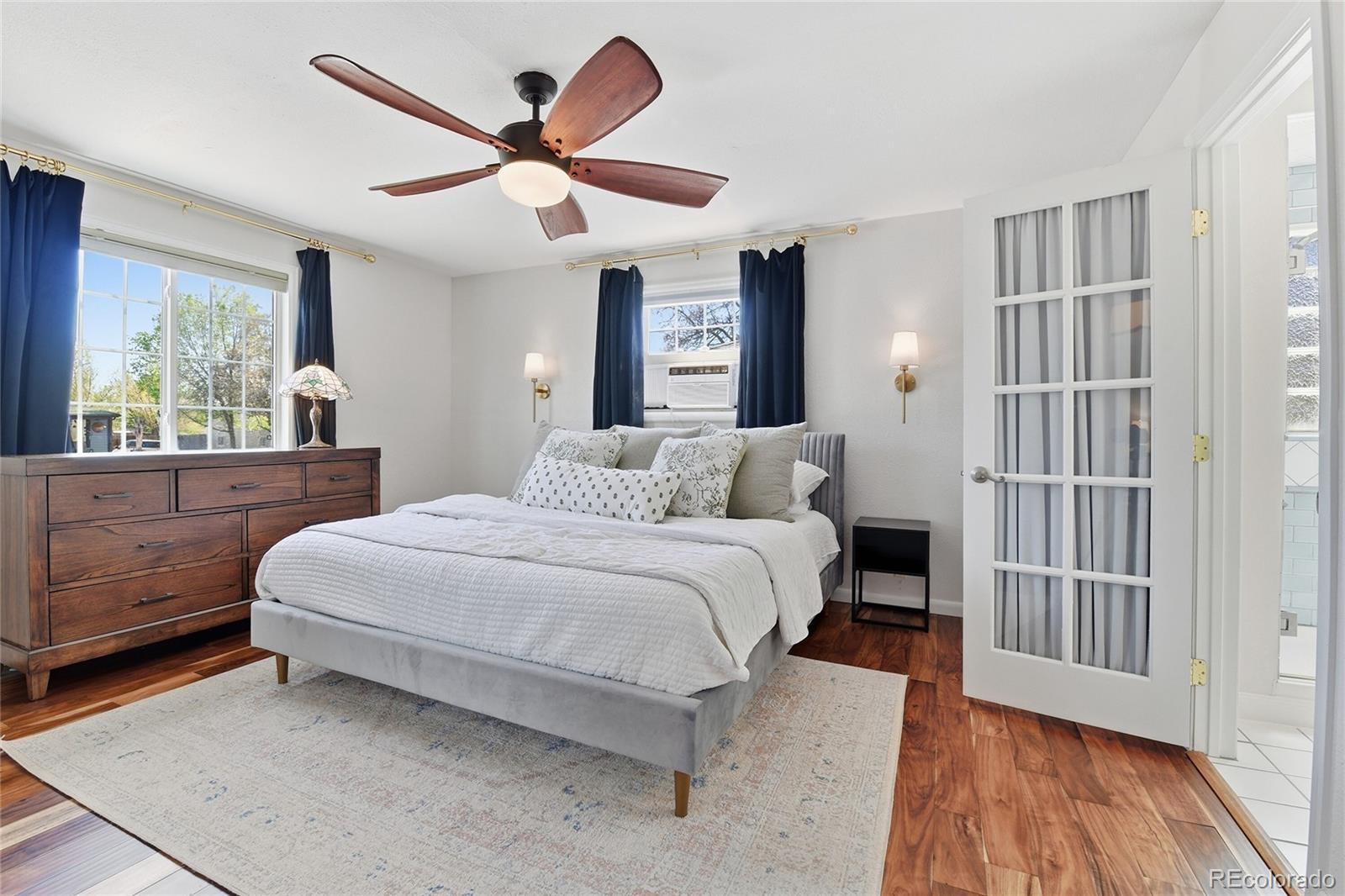MLS Image #8 for 955 s dale court,denver, Colorado