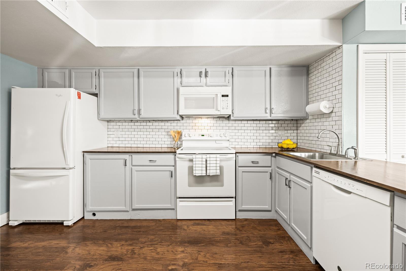 MLS Image #4 for 920 s dawson way 14,aurora, Colorado