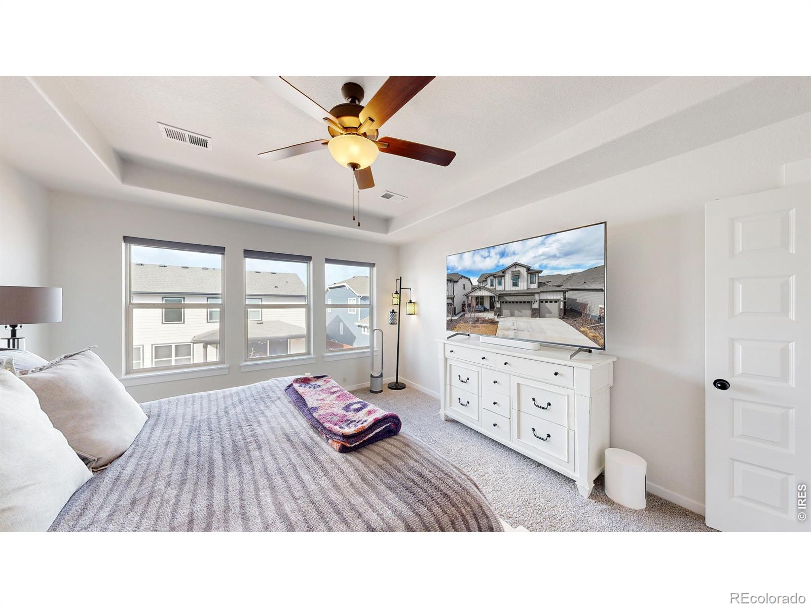 MLS Image #23 for 2088  falling leaf drive,windsor, Colorado