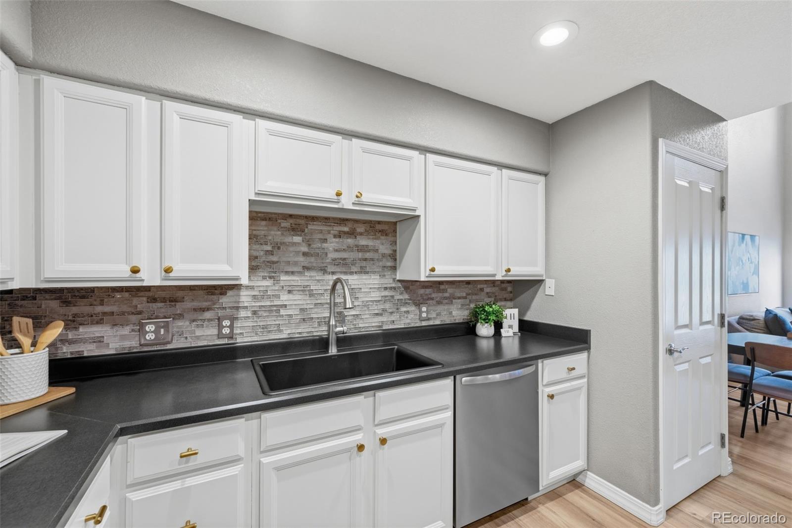 MLS Image #6 for 14300  waterside lane e3,broomfield, Colorado