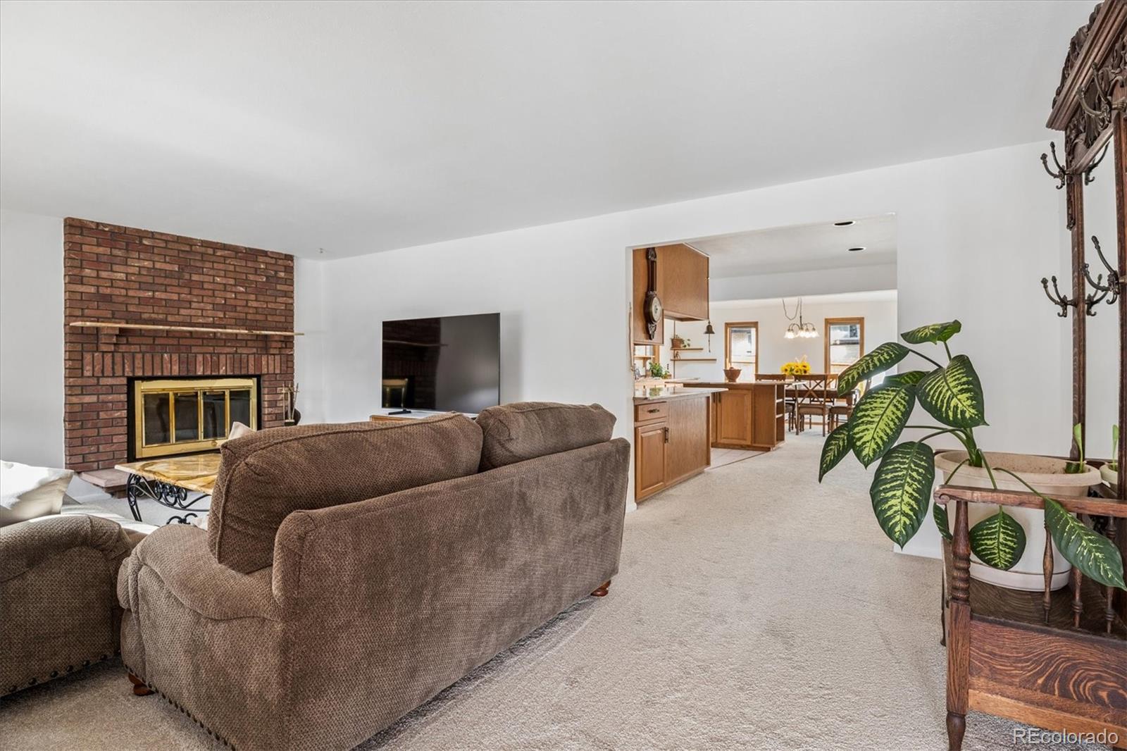 MLS Image #10 for 7027 w 70th avenue,arvada, Colorado