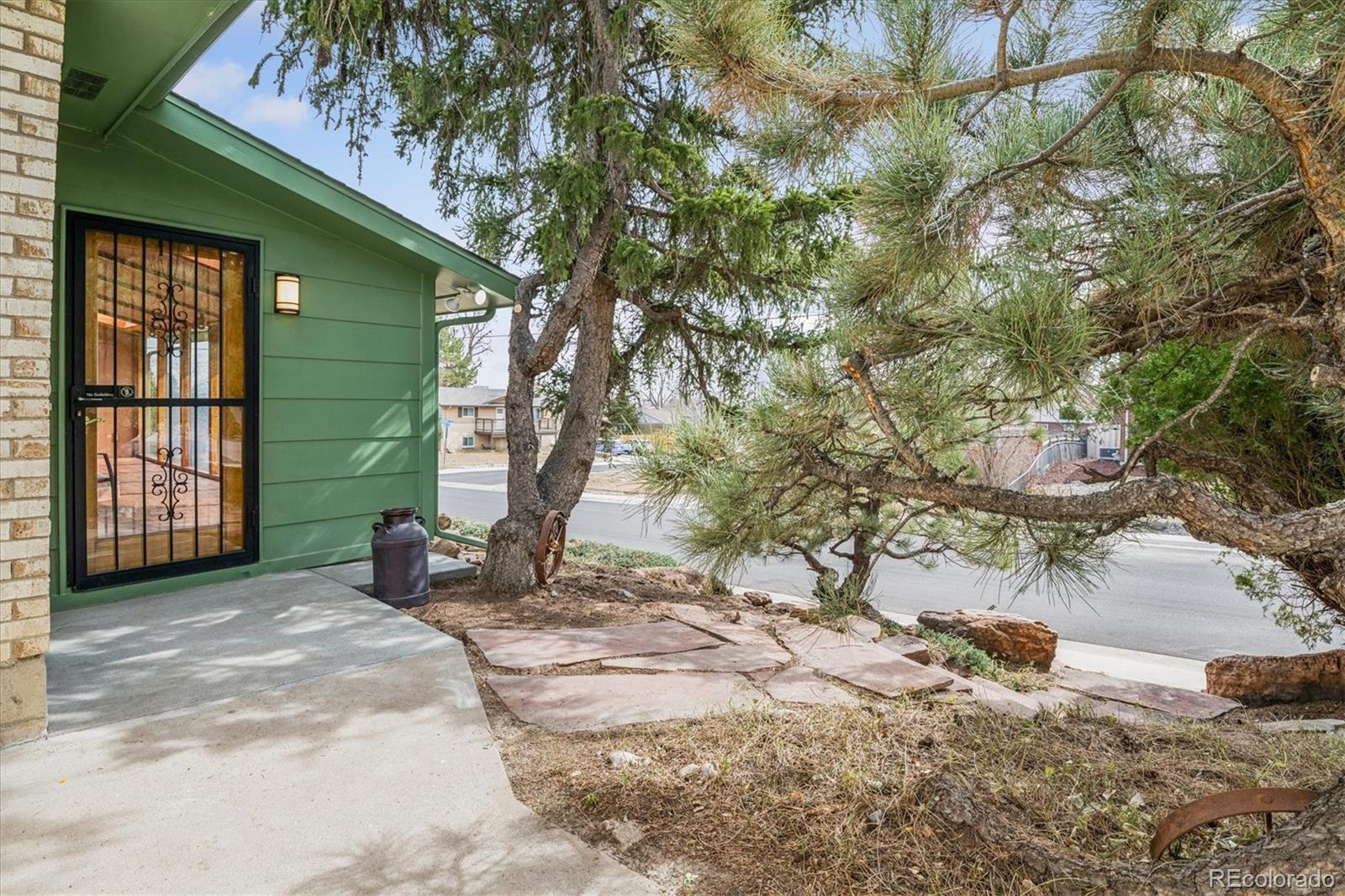 MLS Image #5 for 7027 w 70th avenue,arvada, Colorado