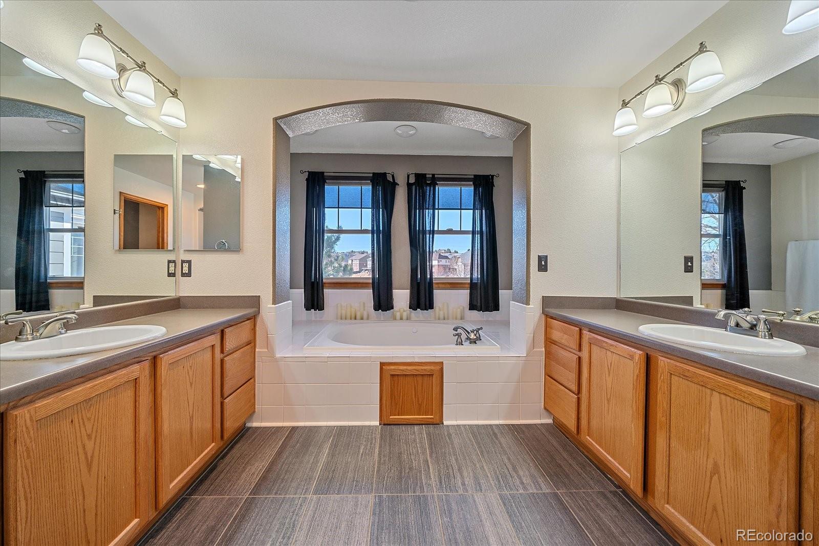 MLS Image #24 for 5364 s haleyville street,aurora, Colorado