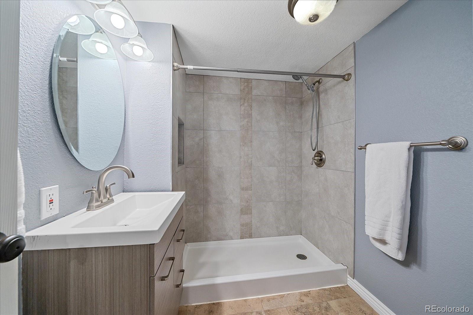 MLS Image #35 for 5364 s haleyville street,aurora, Colorado
