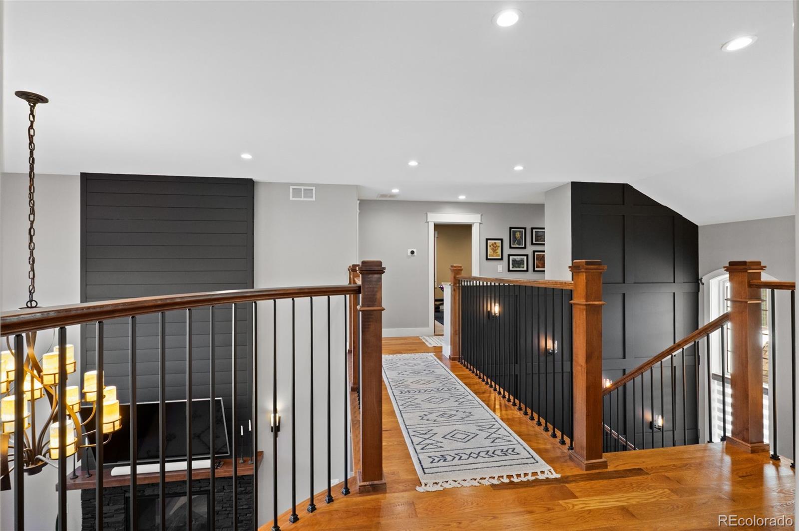 MLS Image #19 for 946 s fulton street,denver, Colorado
