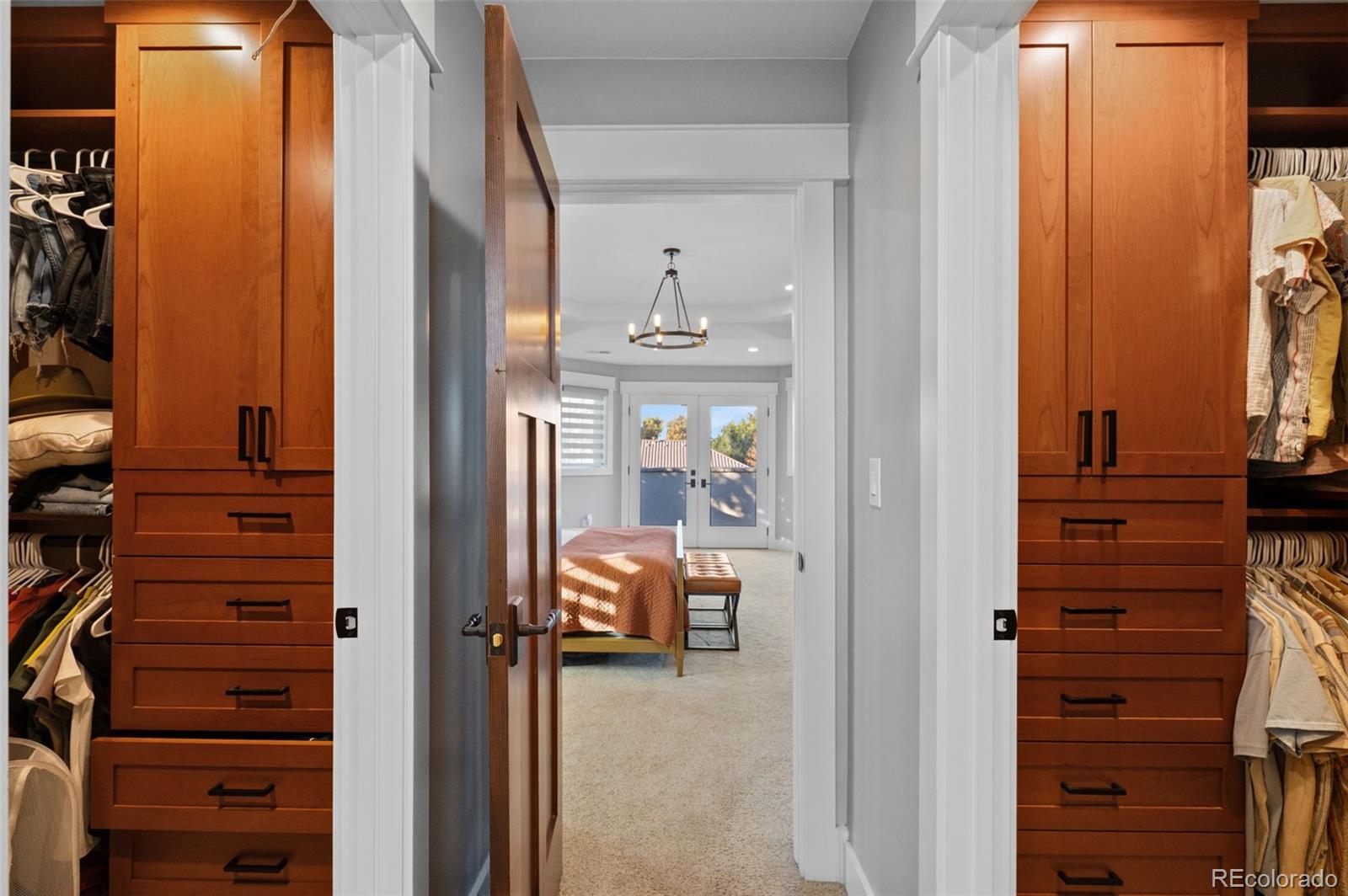 MLS Image #23 for 946 s fulton street,denver, Colorado