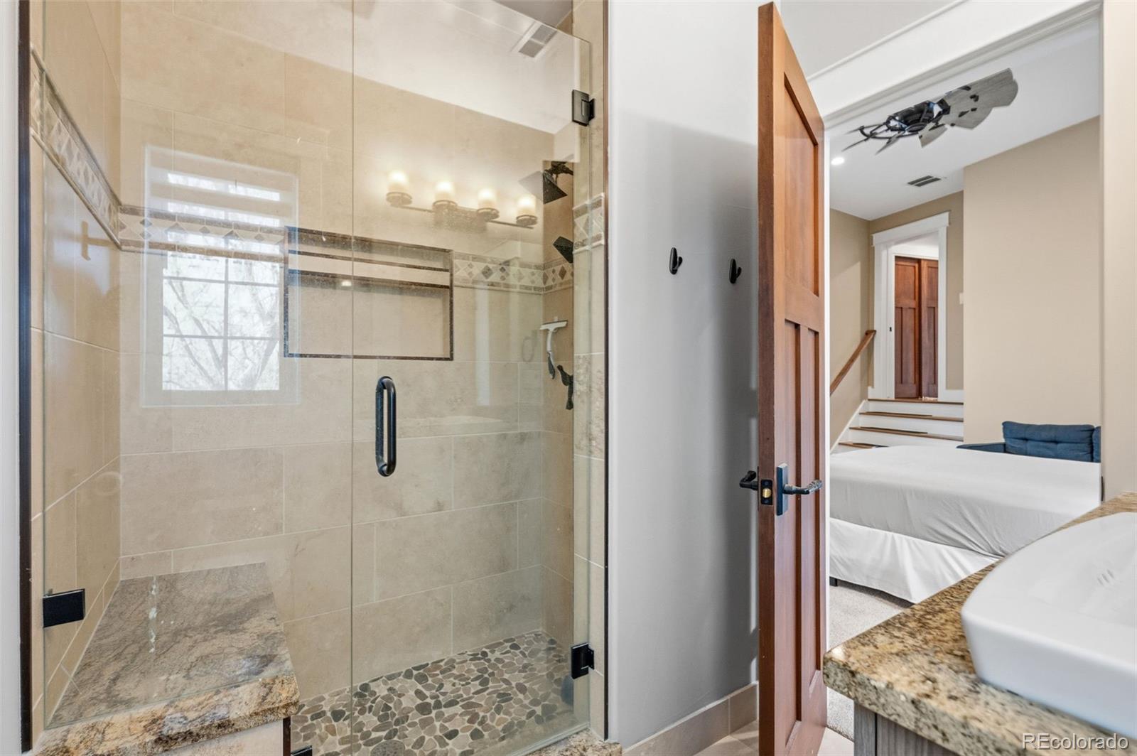 MLS Image #29 for 946 s fulton street,denver, Colorado
