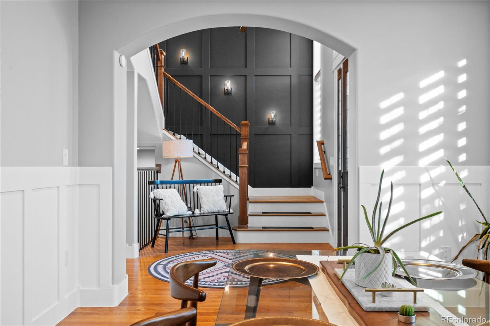 MLS Image #3 for 946 s fulton street,denver, Colorado