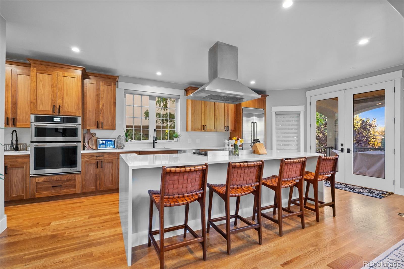 MLS Image #8 for 946 s fulton street,denver, Colorado