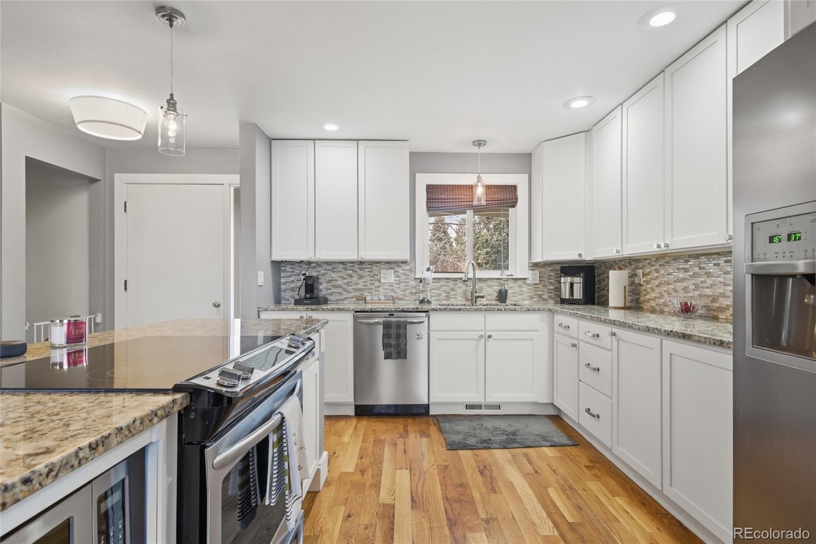 MLS Image #11 for 2720 s reed street,denver, Colorado