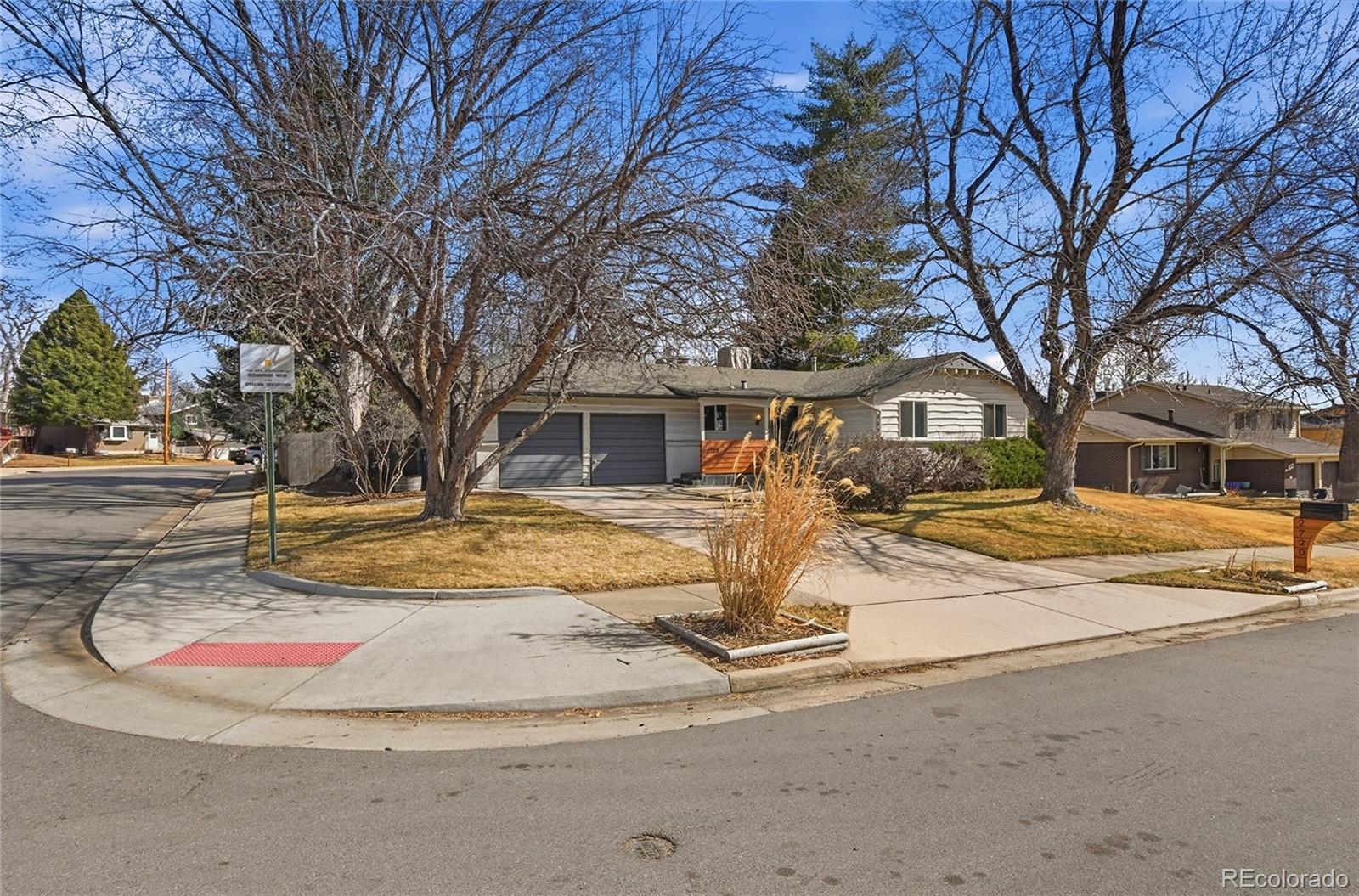 MLS Image #3 for 2720 s reed street,denver, Colorado