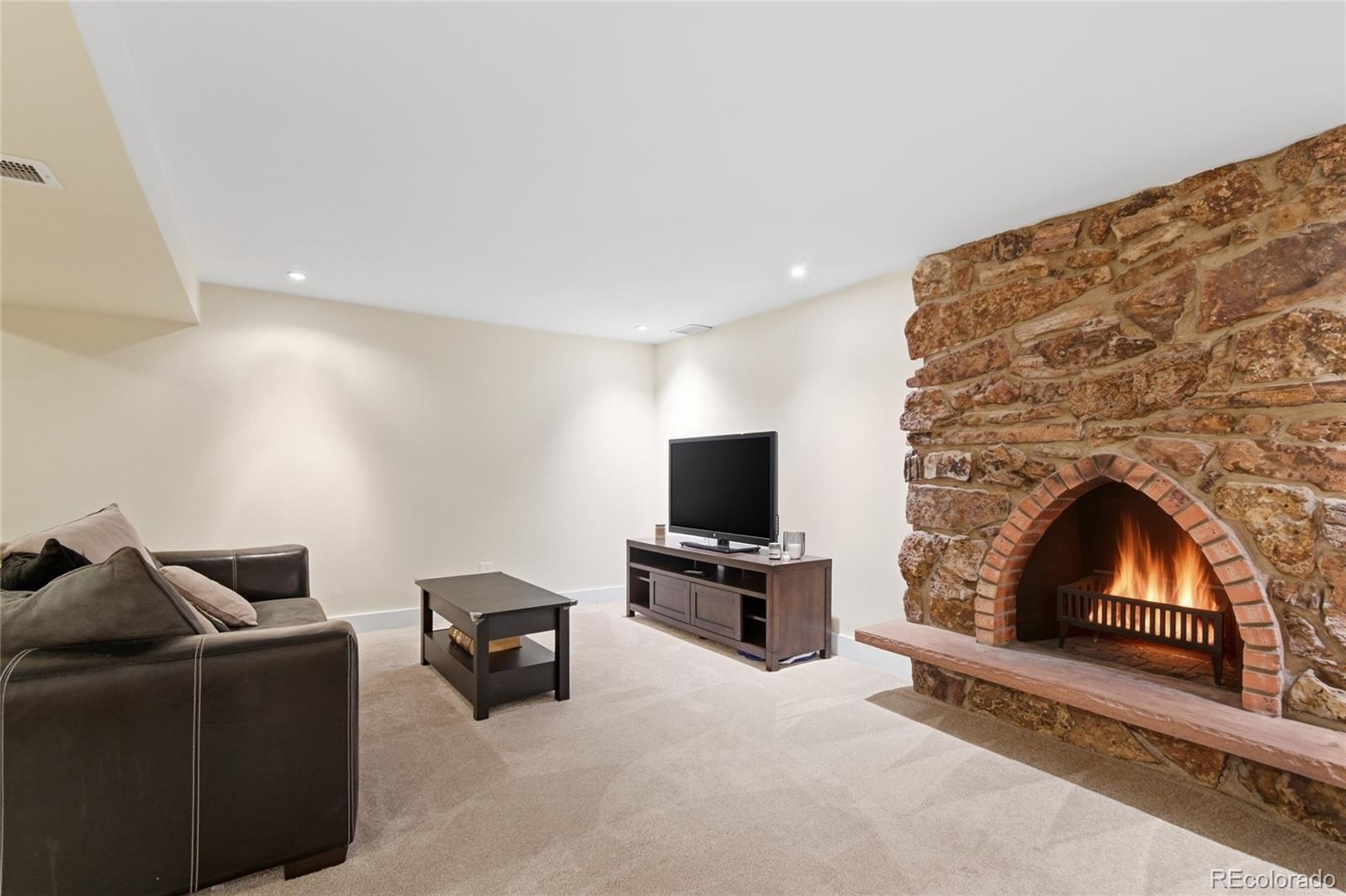 MLS Image #31 for 2720 s reed street,denver, Colorado