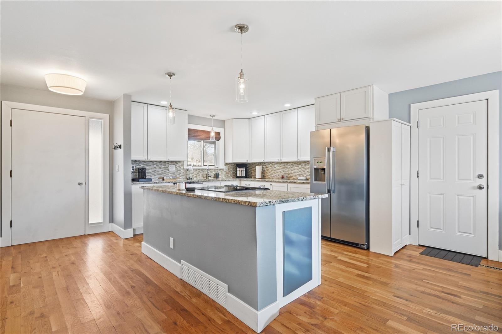 MLS Image #6 for 2720 s reed street,denver, Colorado
