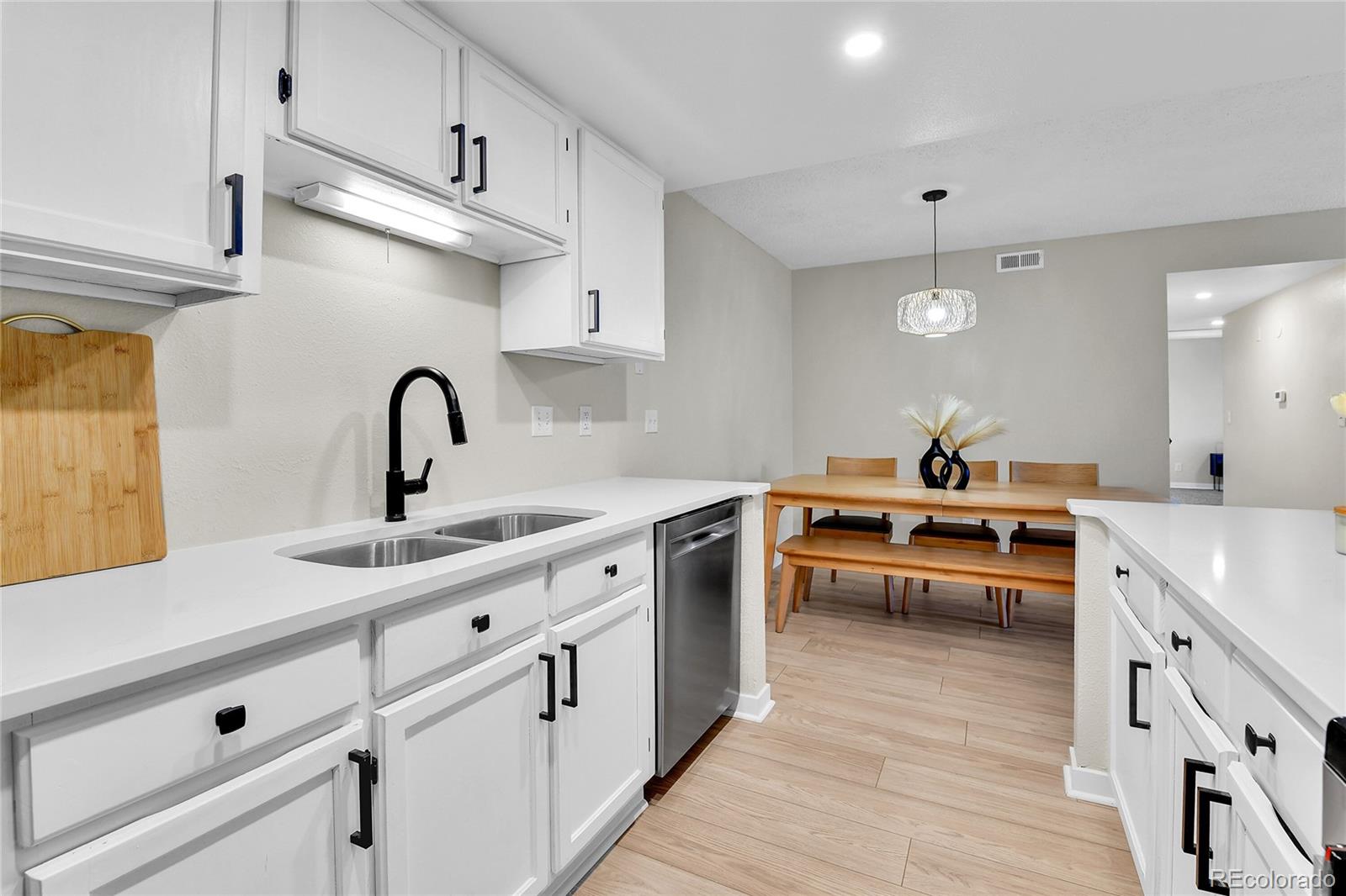 MLS Image #11 for 906 s walden street 104,aurora, Colorado
