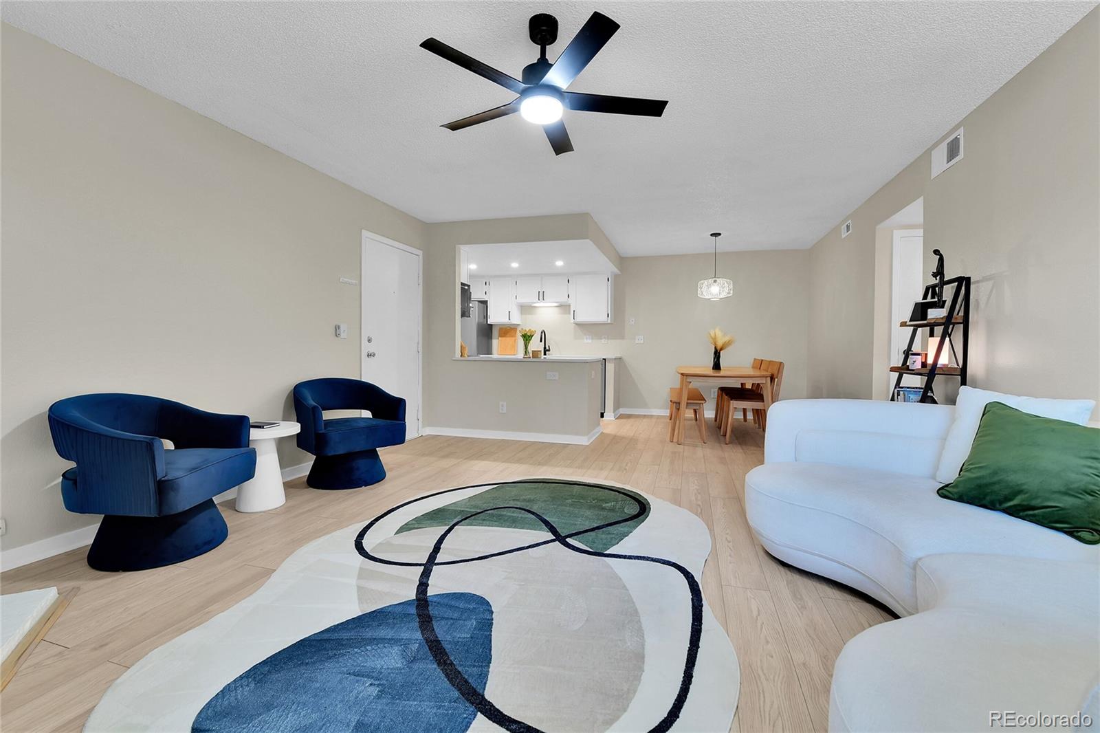 MLS Image #2 for 906 s walden street 104,aurora, Colorado