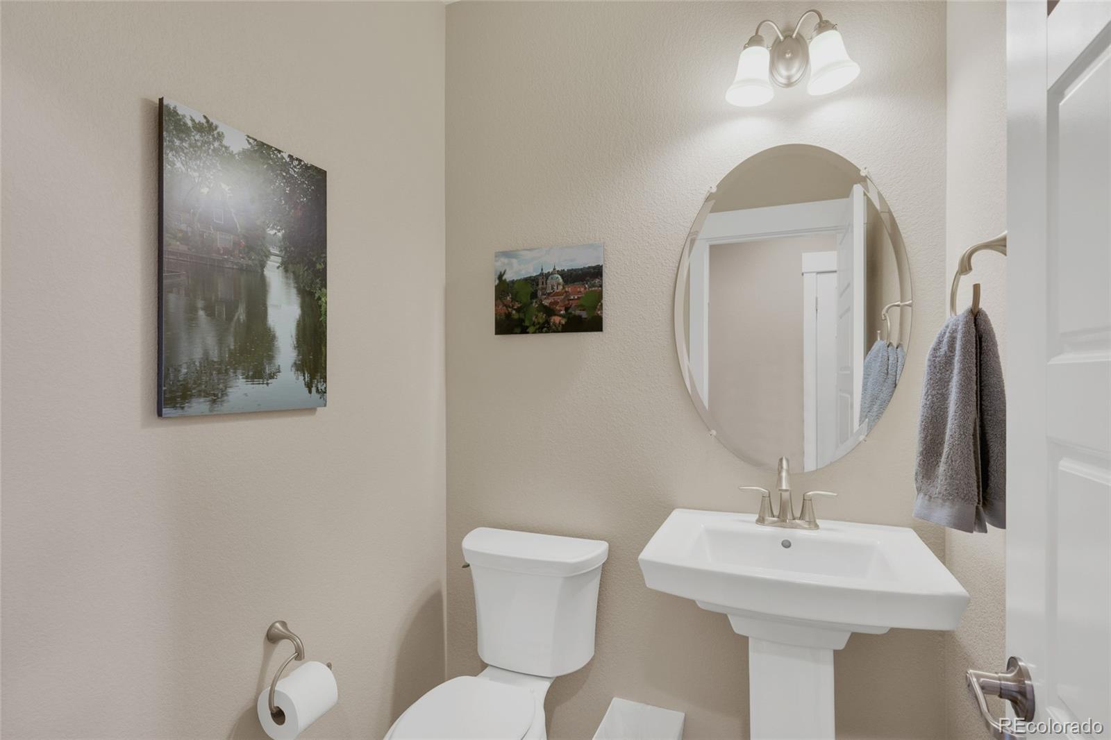 MLS Image #17 for 4987  akron street,denver, Colorado
