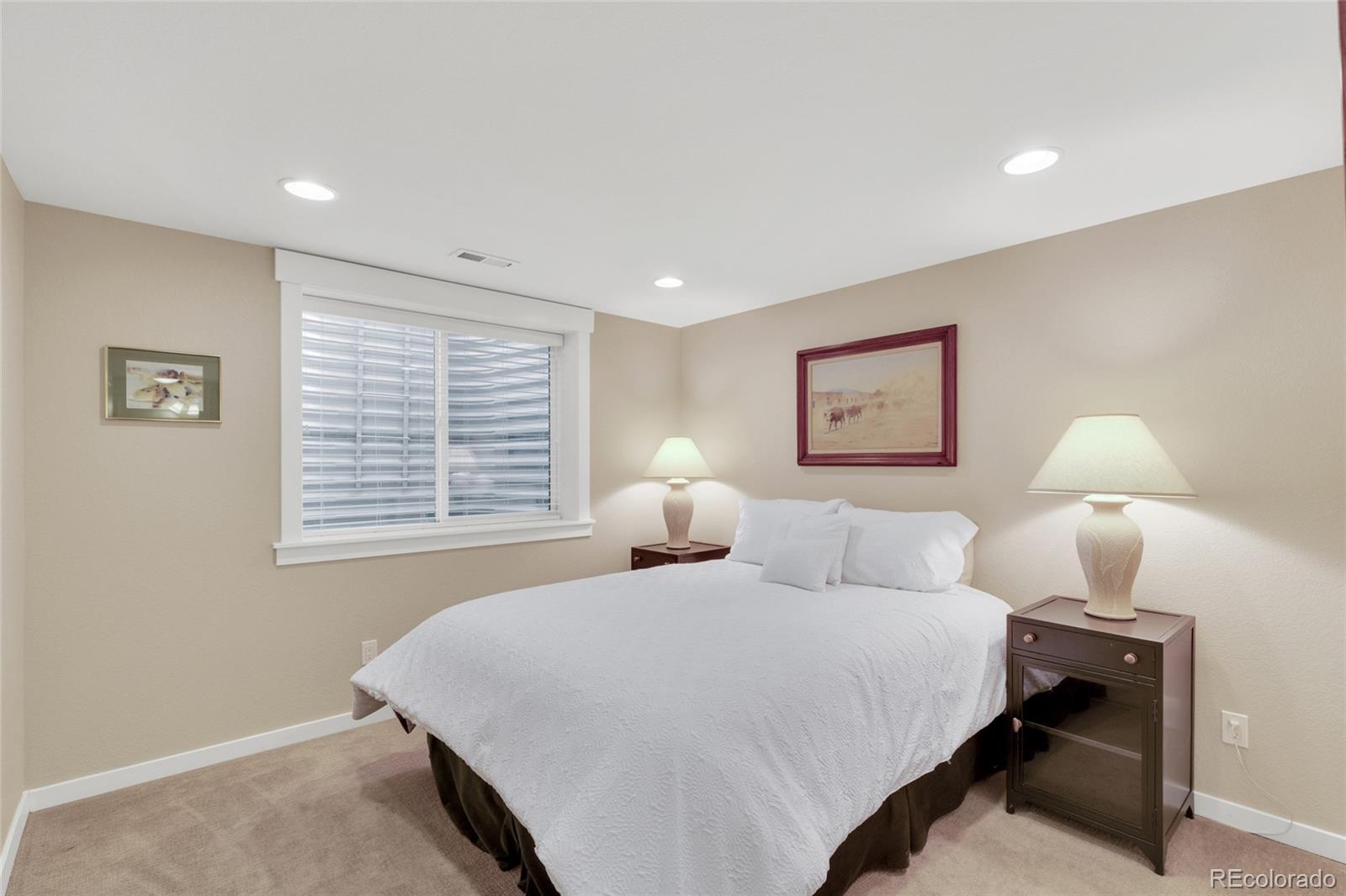 MLS Image #35 for 4987  akron street,denver, Colorado