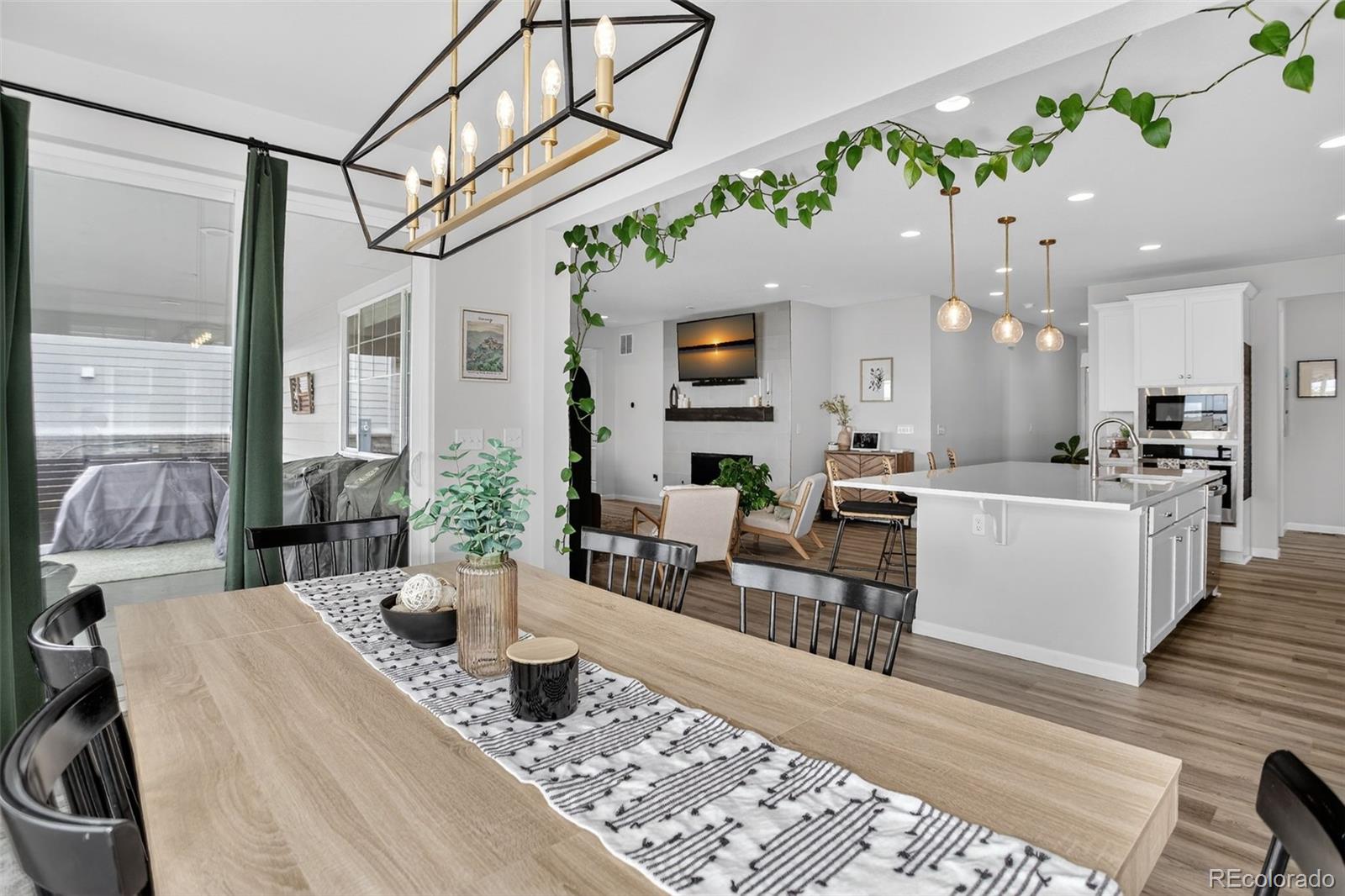MLS Image #16 for 166 s waterloo street,aurora, Colorado
