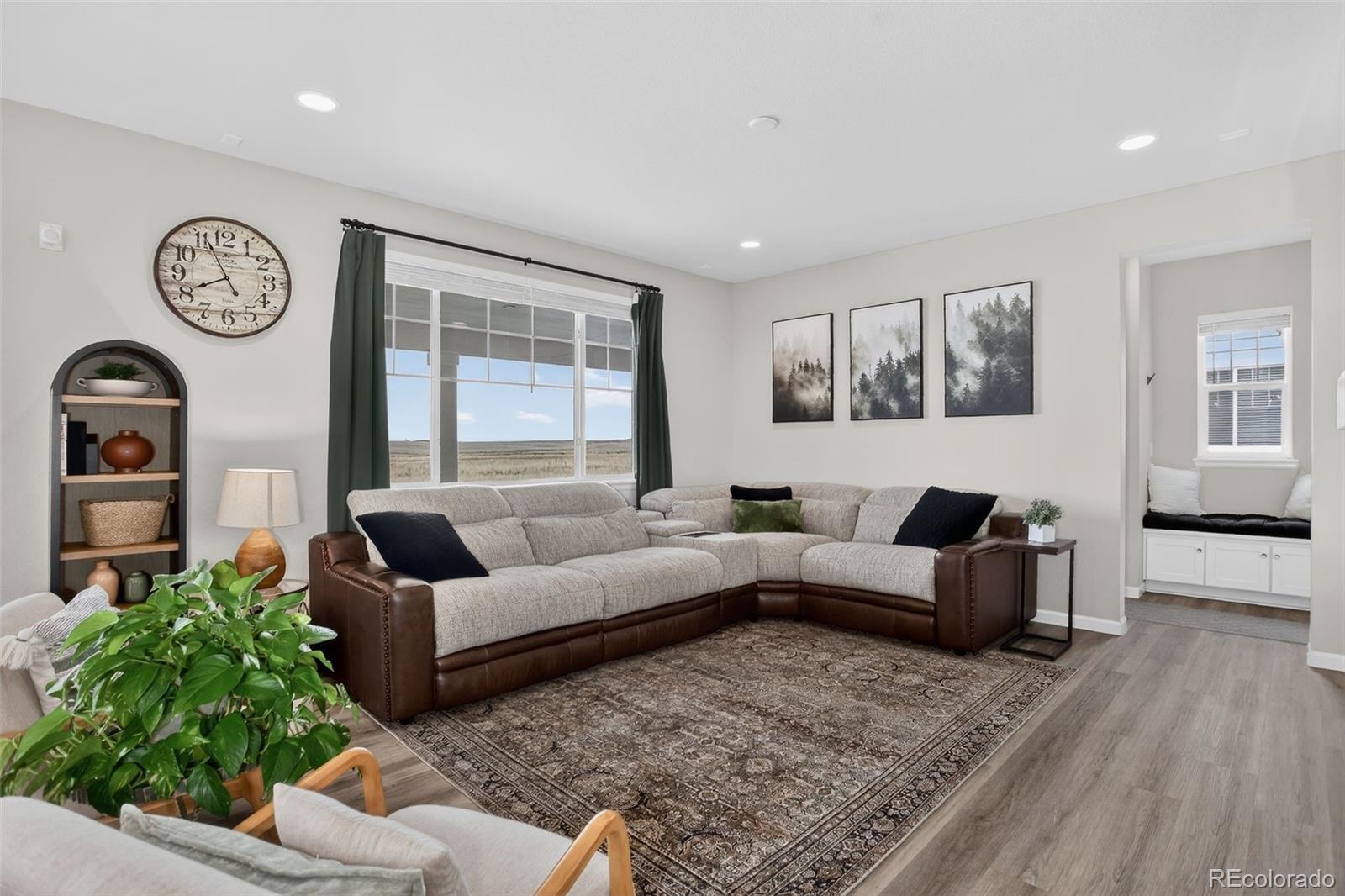 MLS Image #18 for 166 s waterloo street,aurora, Colorado
