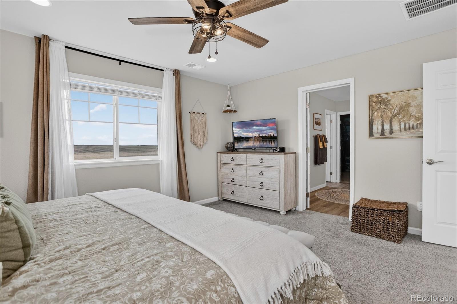MLS Image #28 for 166 s waterloo street,aurora, Colorado