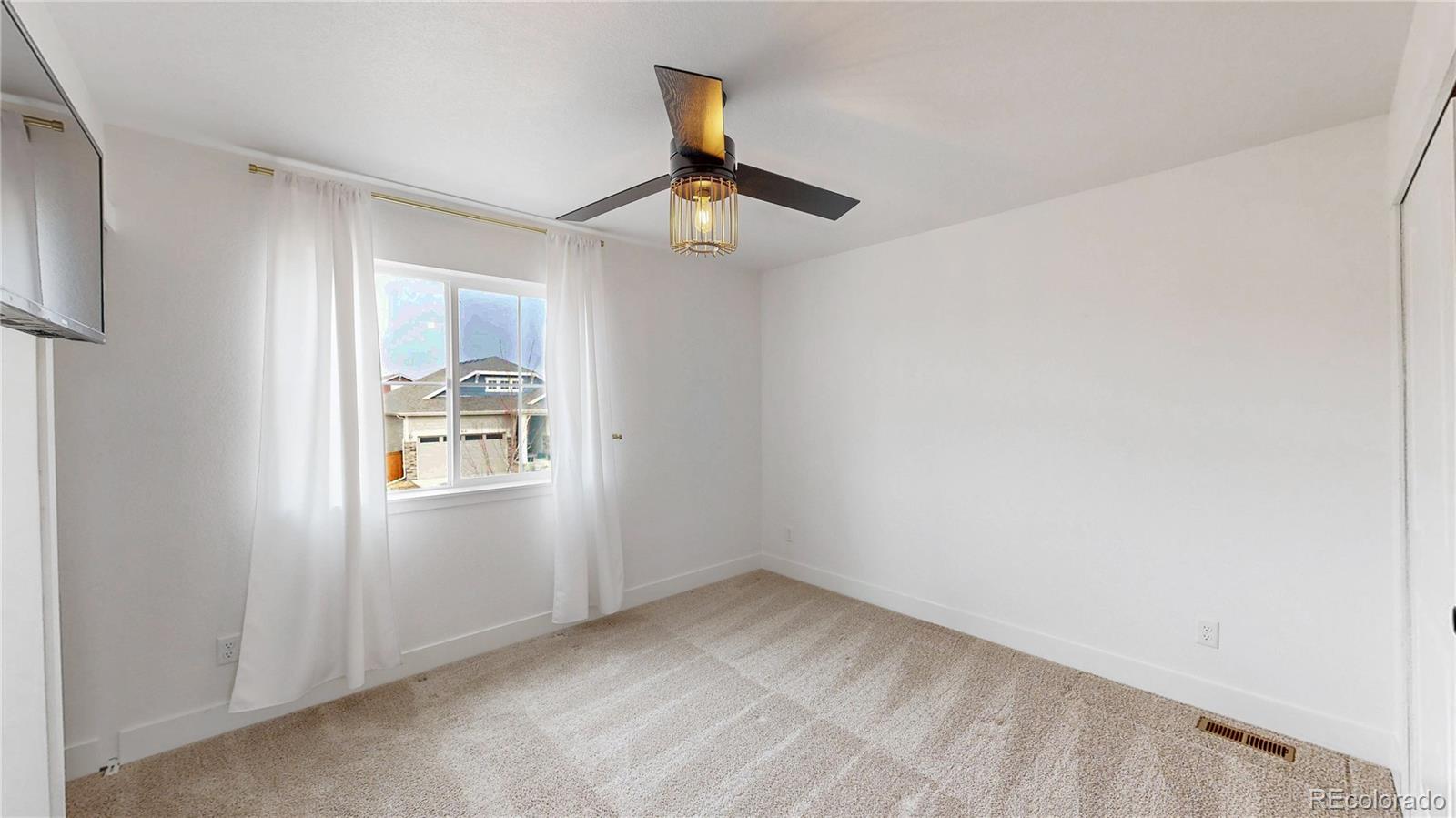 MLS Image #16 for 825  prairie star drive,berthoud, Colorado