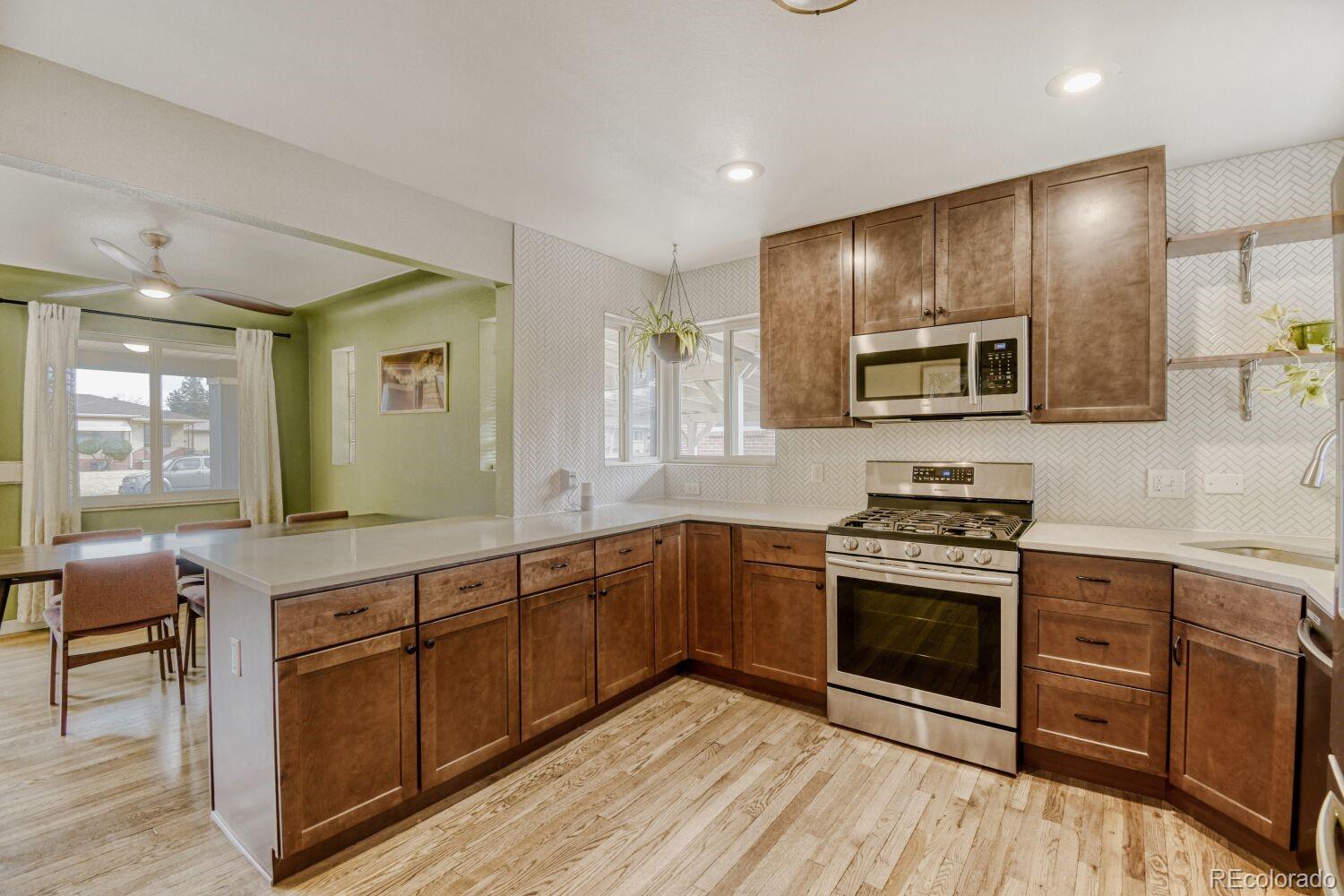 MLS Image #4 for 3575  ivanhoe street,denver, Colorado