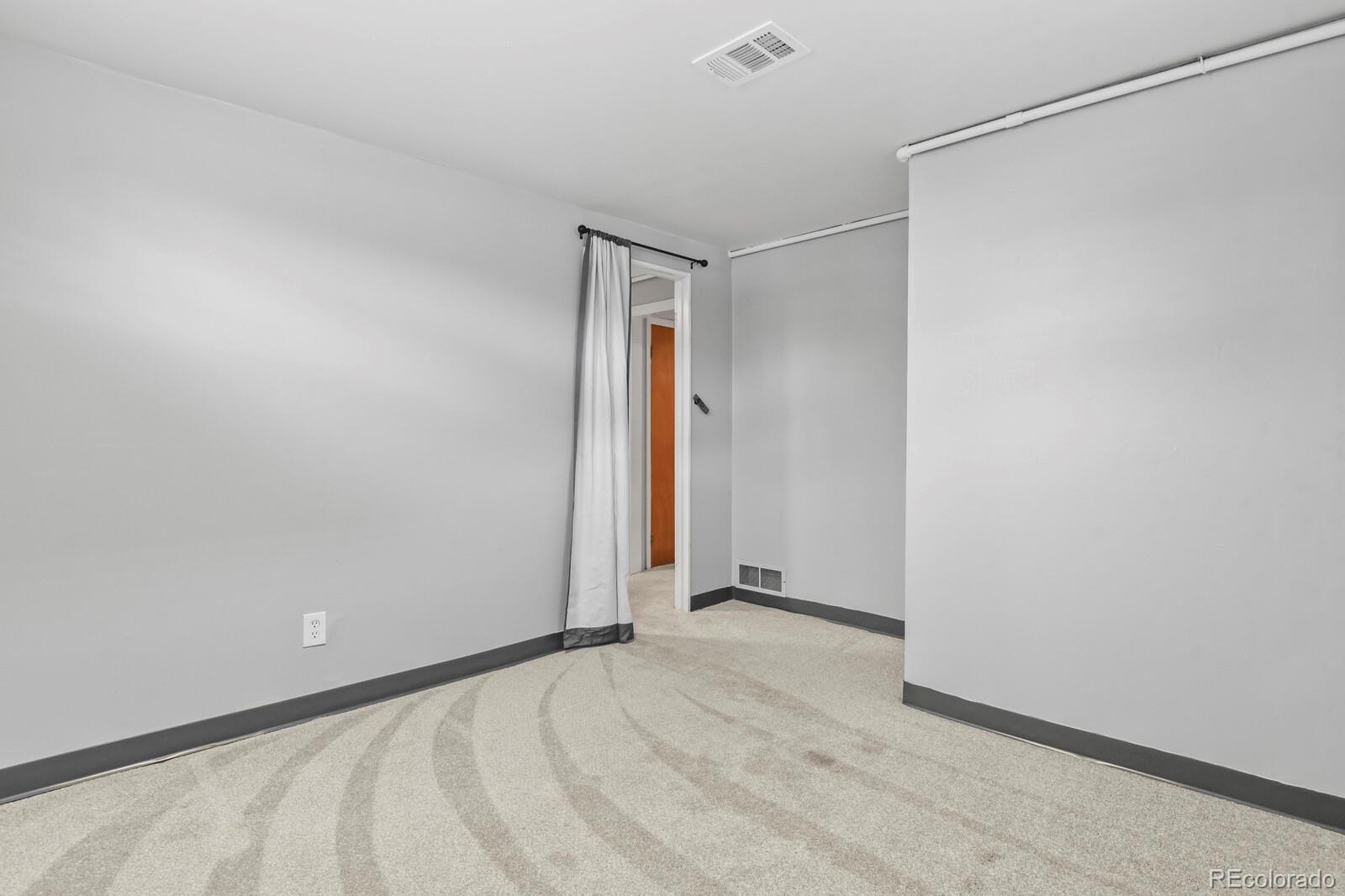 MLS Image #27 for 822  wolff street,denver, Colorado