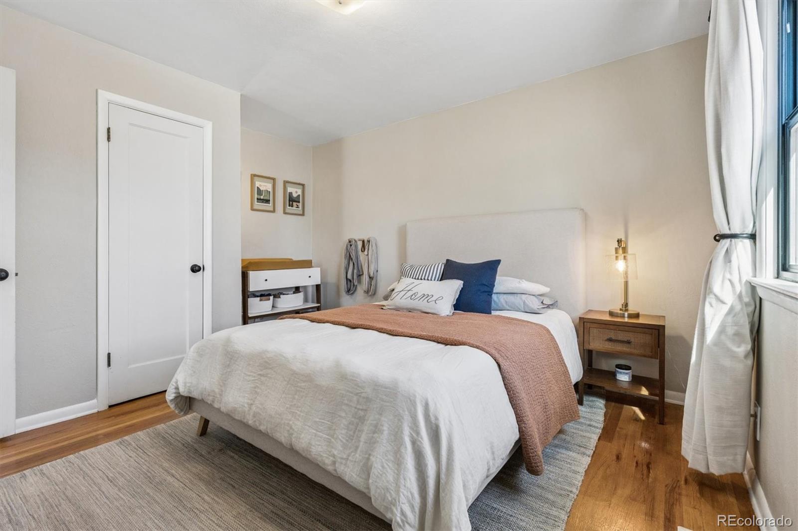 MLS Image #10 for 4640 s cherokee street,englewood, Colorado