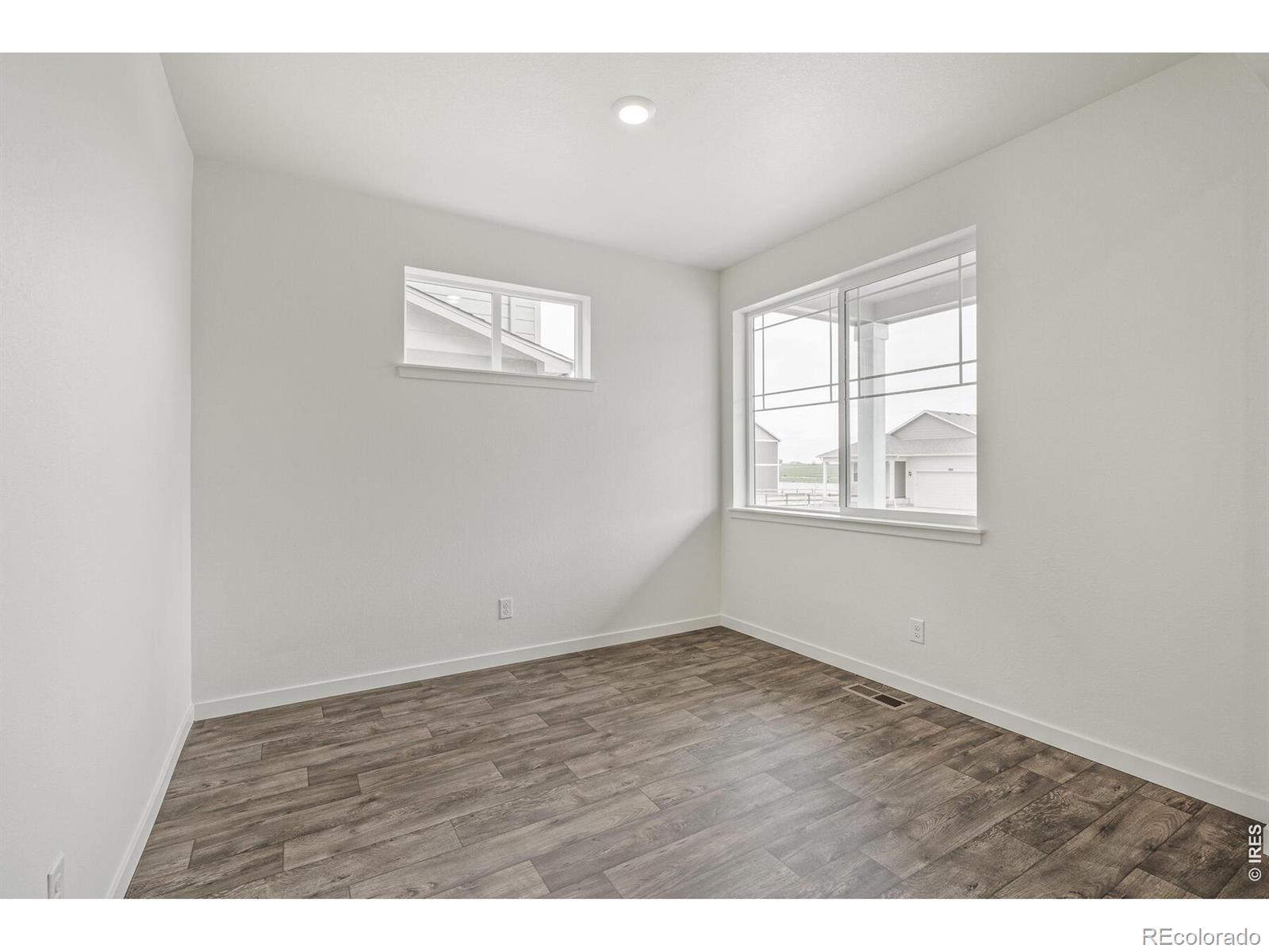 MLS Image #3 for 13927  garnet drive,mead, Colorado