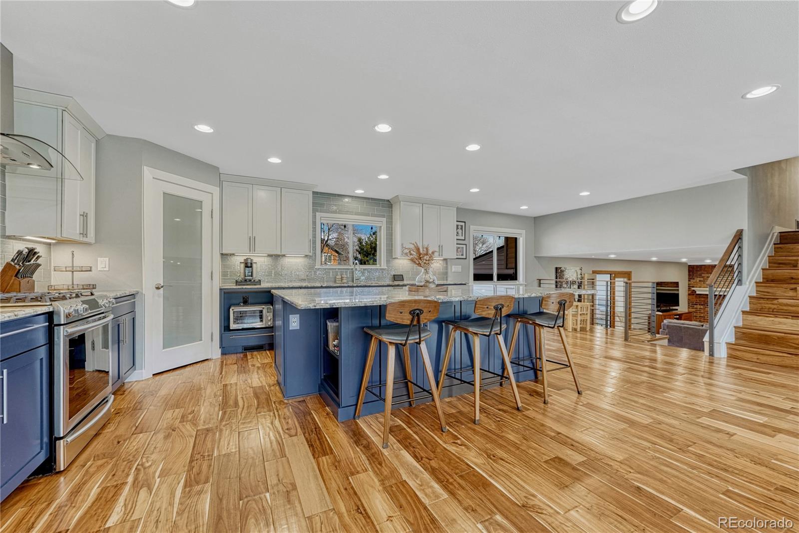 MLS Image #10 for 7135 e iliff avenue,denver, Colorado