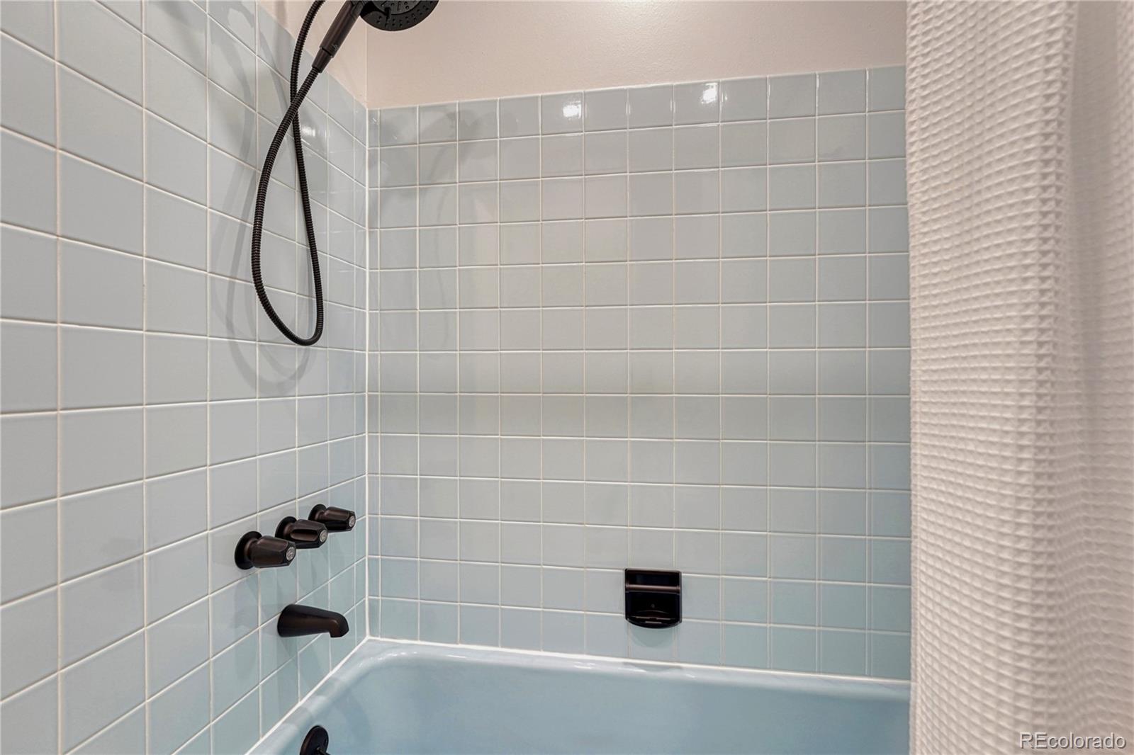 MLS Image #24 for 7135 e iliff avenue,denver, Colorado