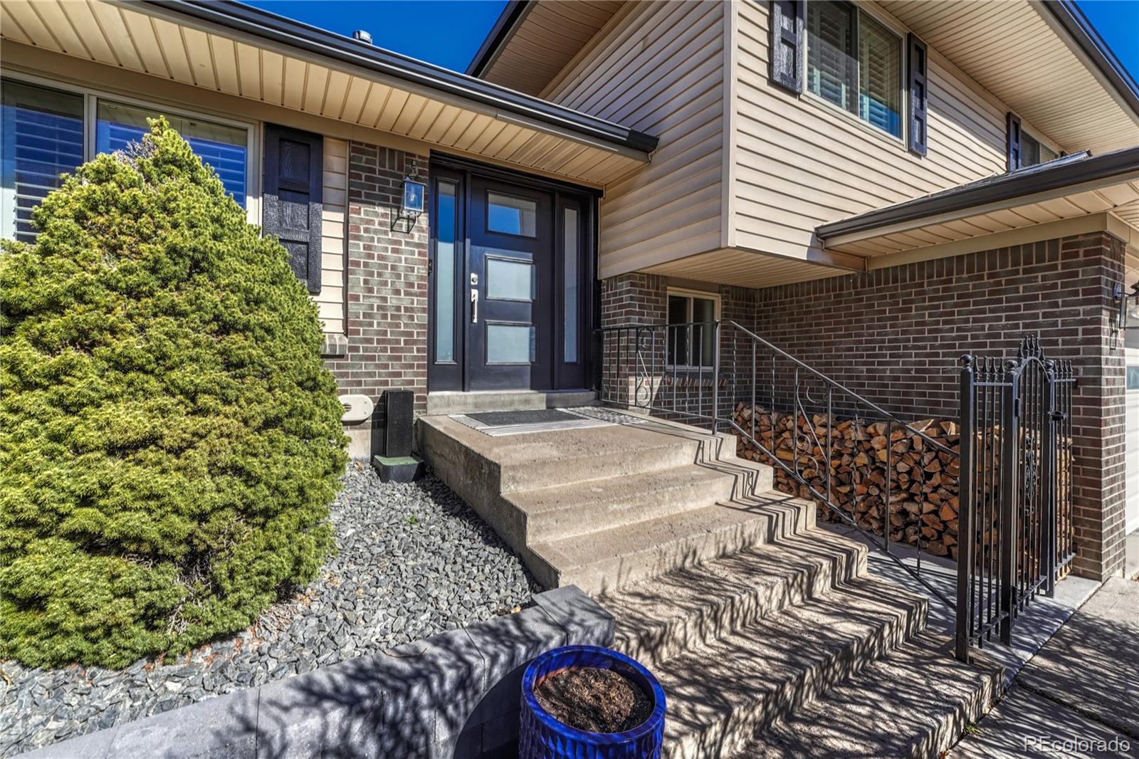 MLS Image #3 for 7135 e iliff avenue,denver, Colorado