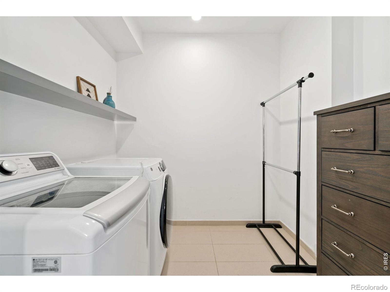 MLS Image #9 for 401  linden street,fort collins, Colorado