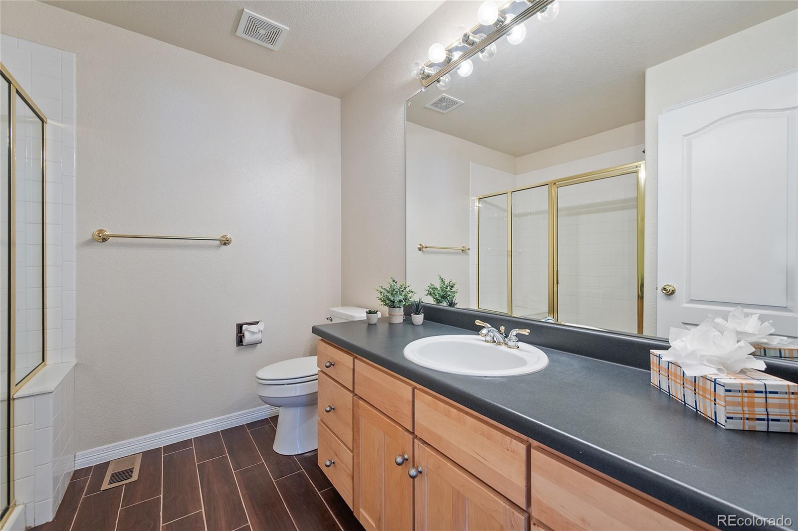 MLS Image #37 for 22426 e roxbury place,aurora, Colorado