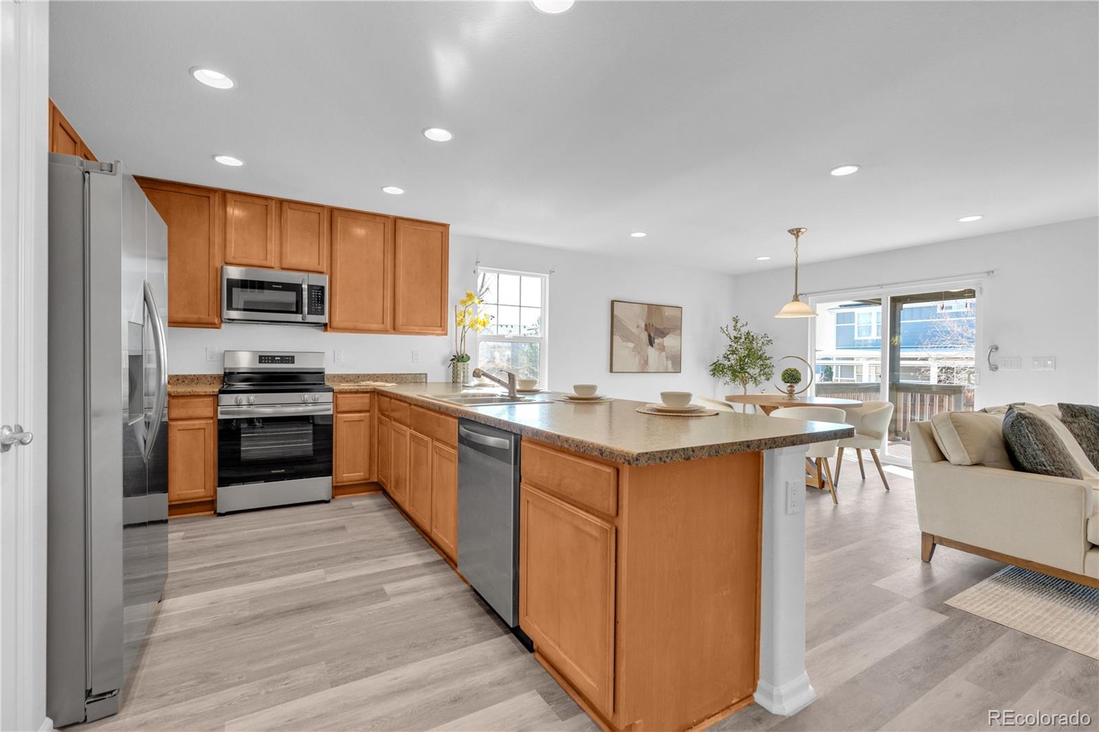 MLS Image #10 for 25149 e lake place,aurora, Colorado