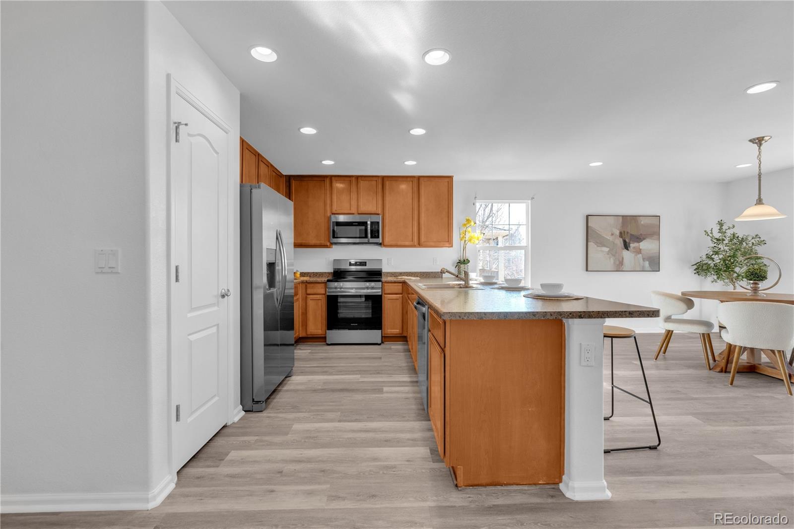 MLS Image #11 for 25149 e lake place,aurora, Colorado